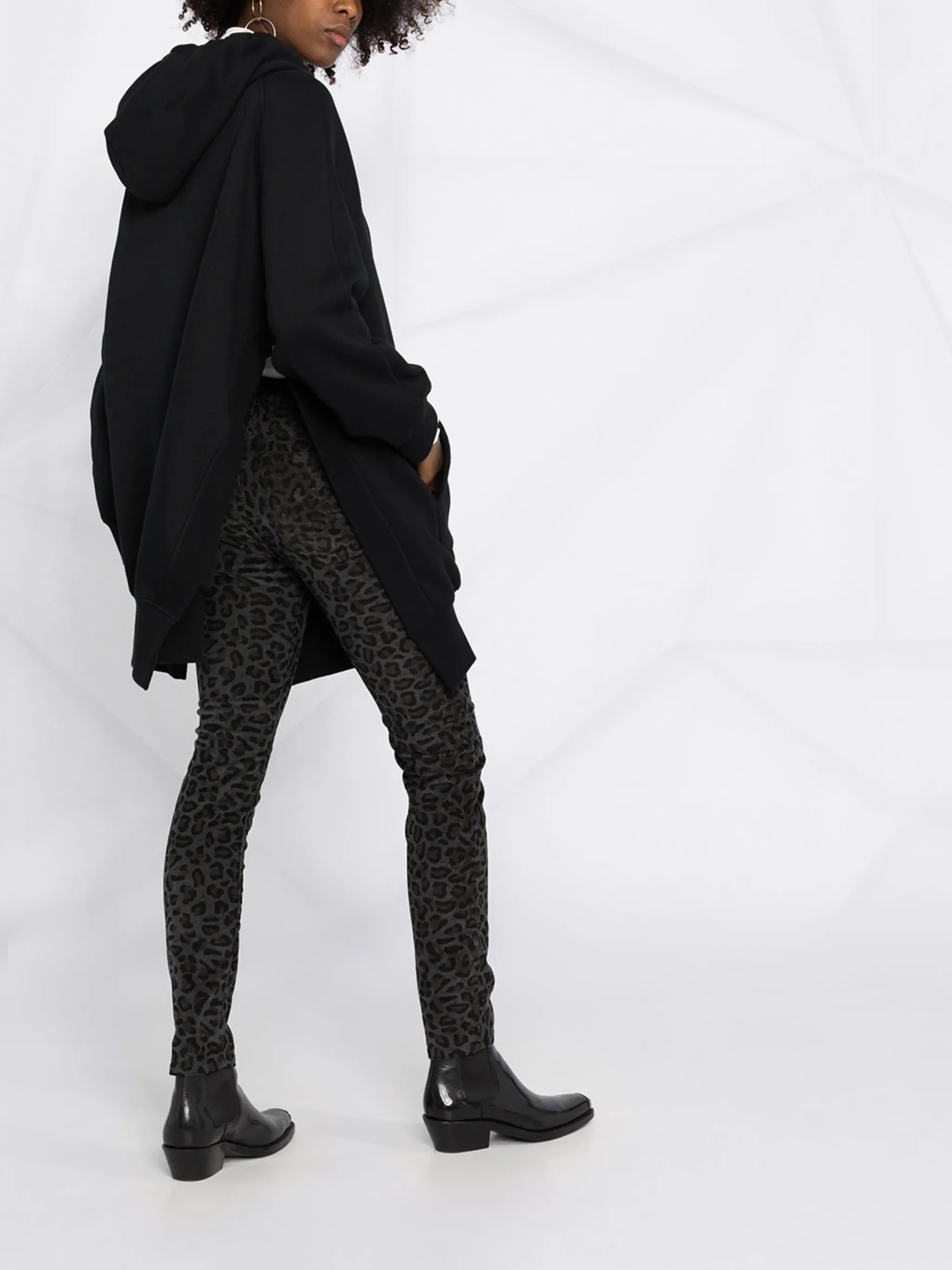leopard-print skinny jeans
