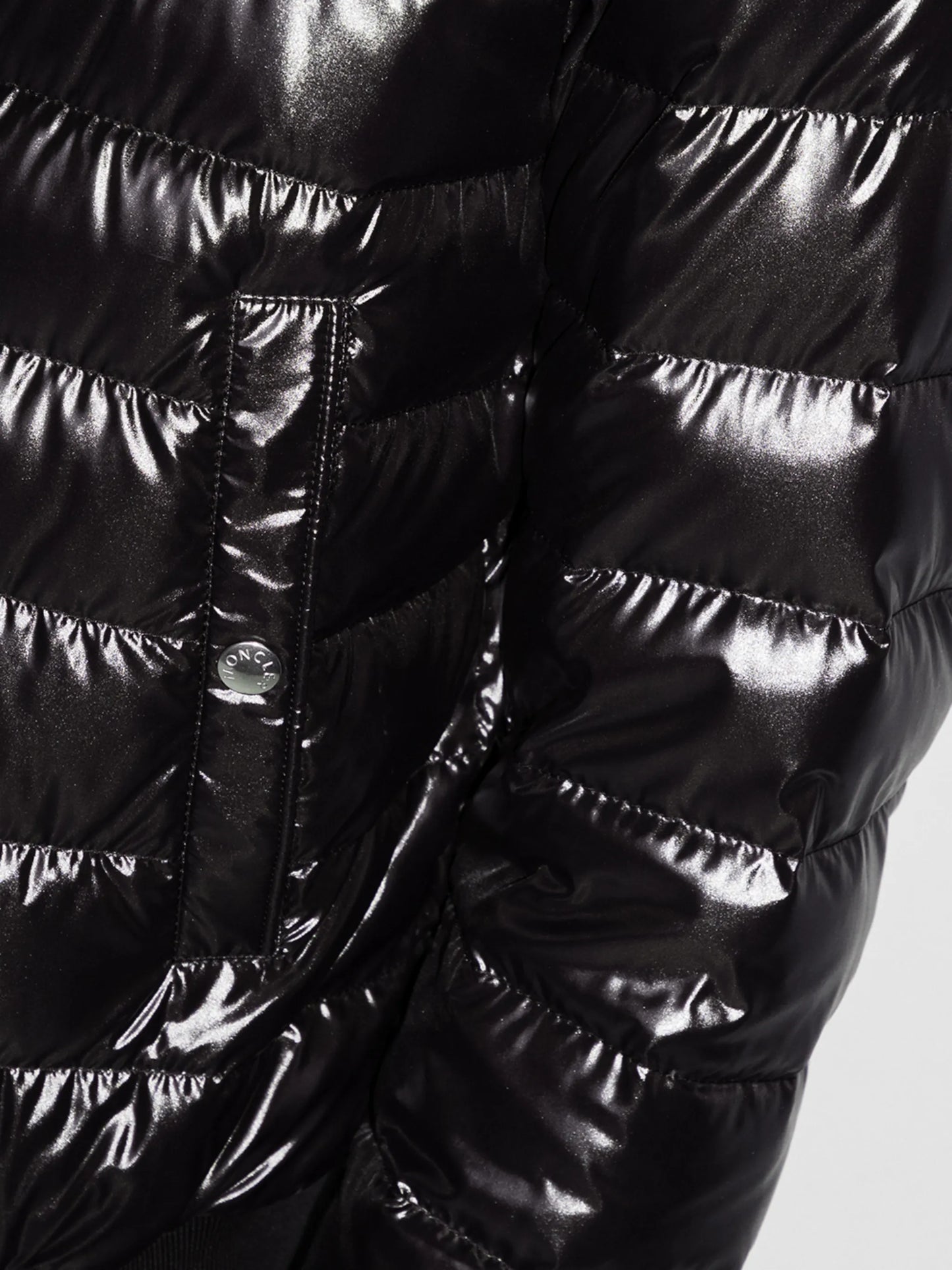 Perogues zip-up jacket