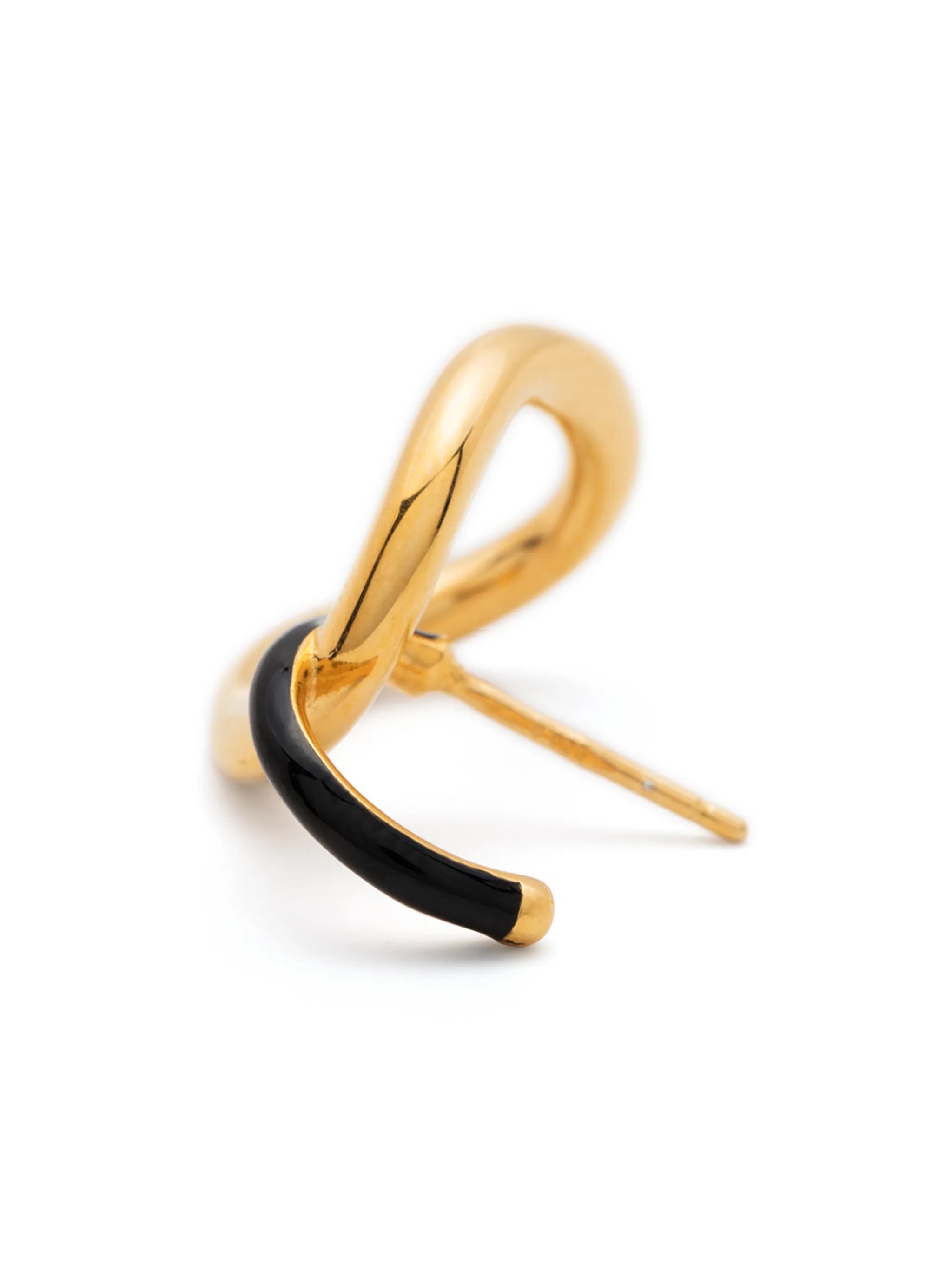 inner-ear hoop earrings