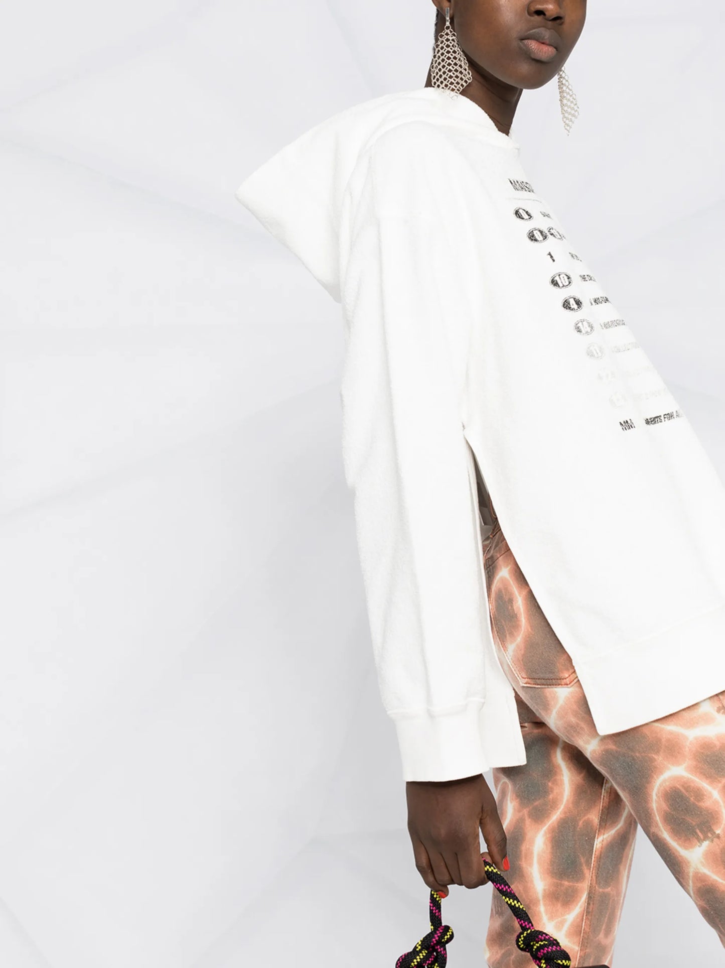 logo-print slit-hem hoodie