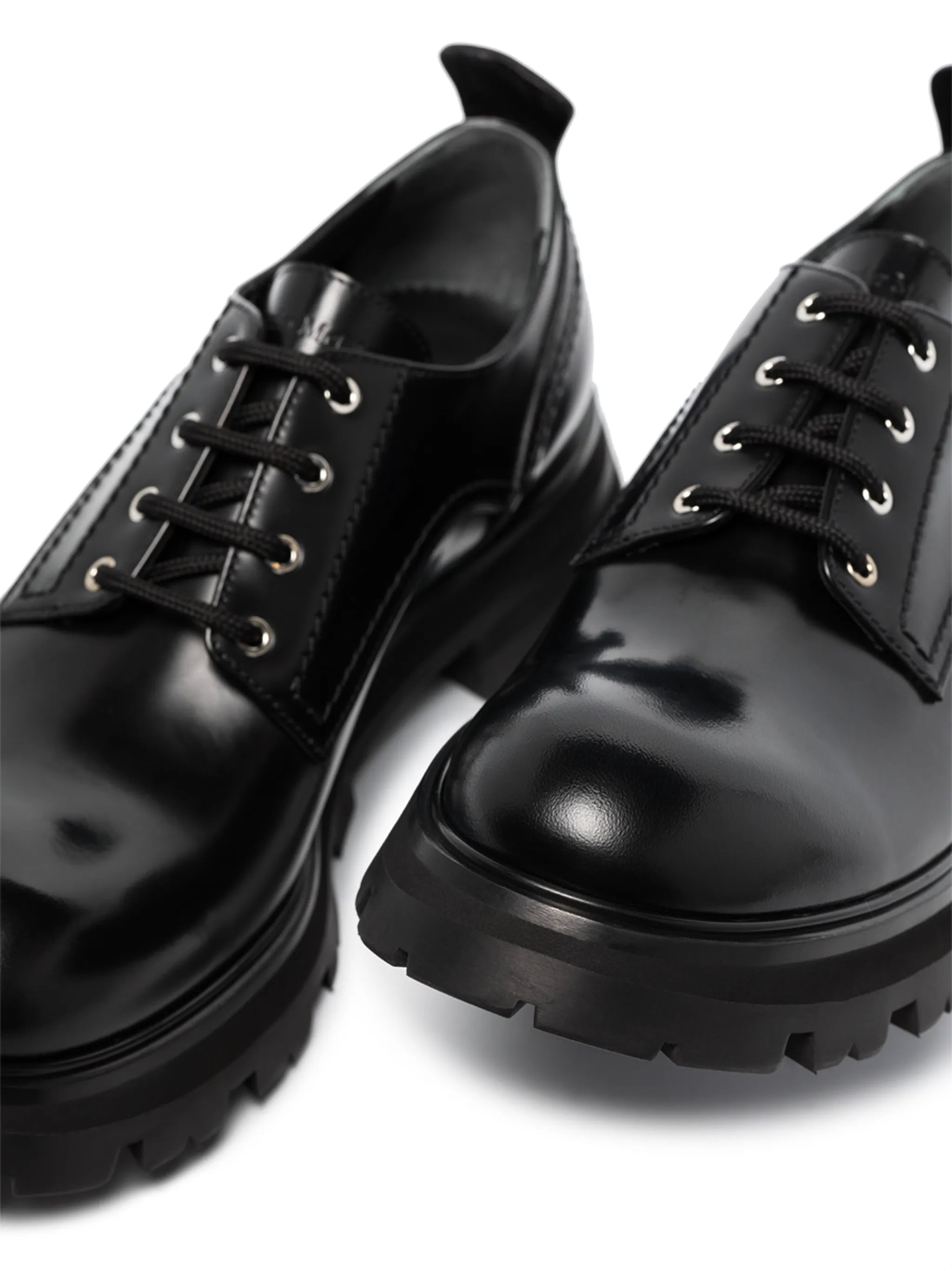 Wander leather lace-up shoes