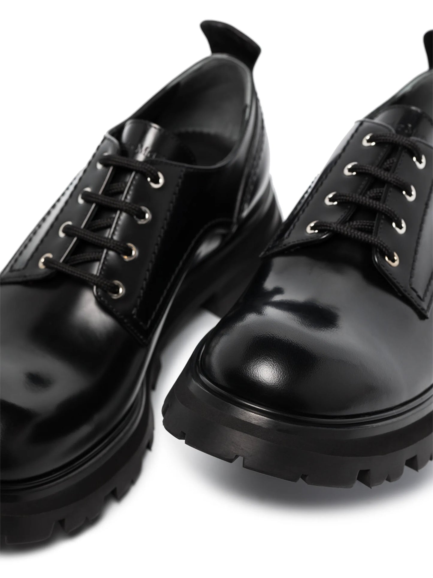 Wander leather lace-up shoes