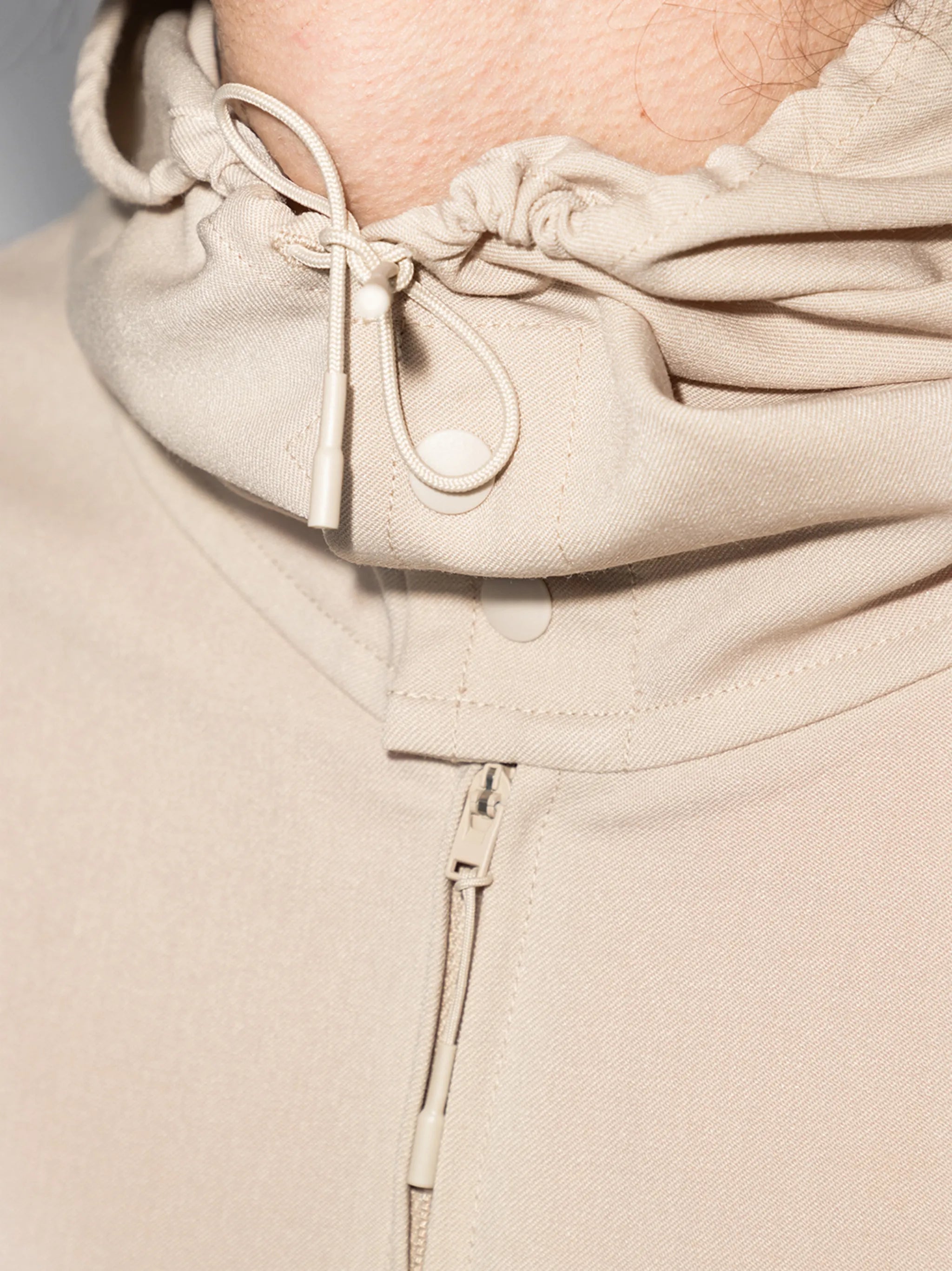 logo-print zip-up lightweight jacket