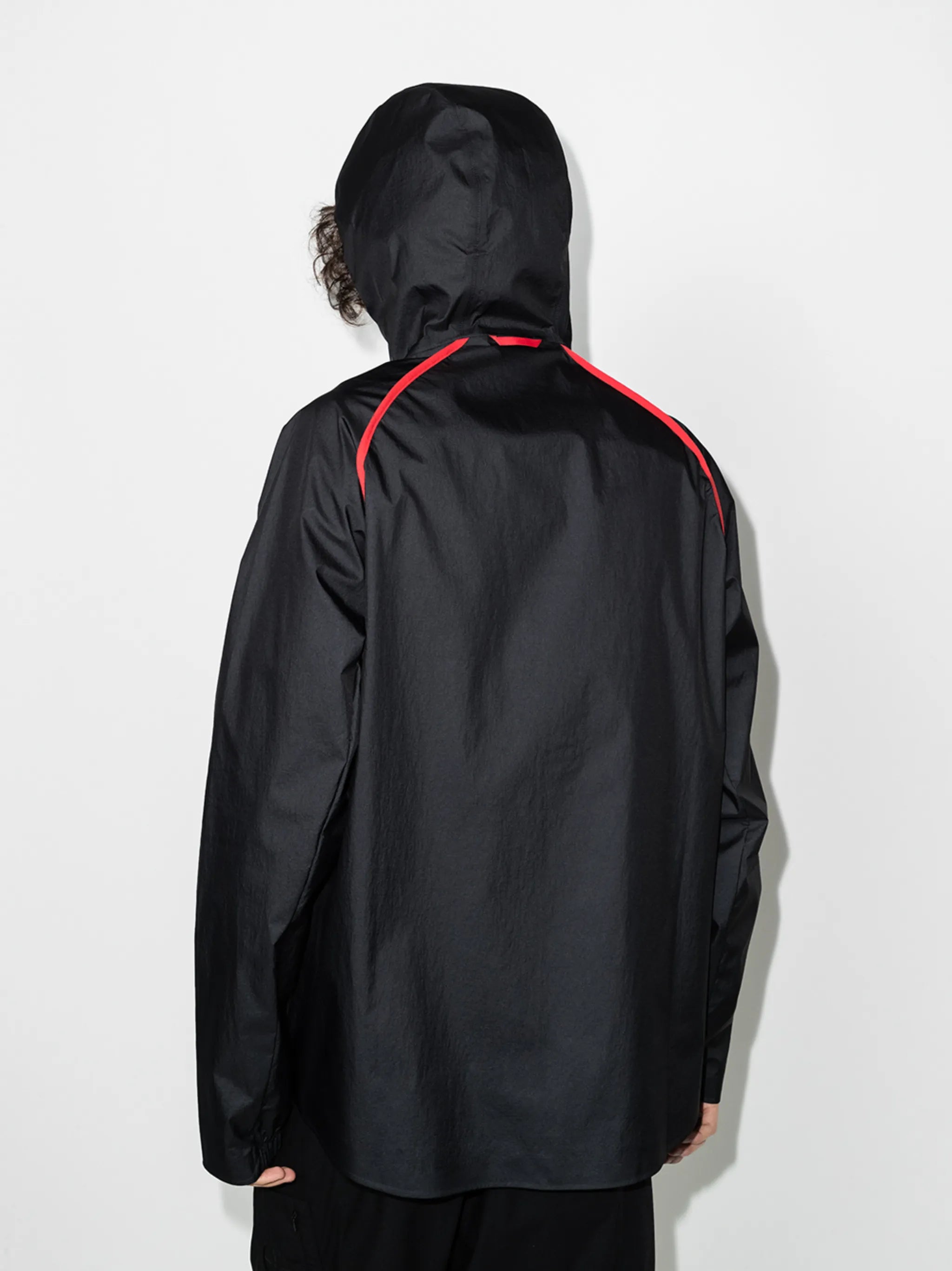 Max Mountain shell jacket