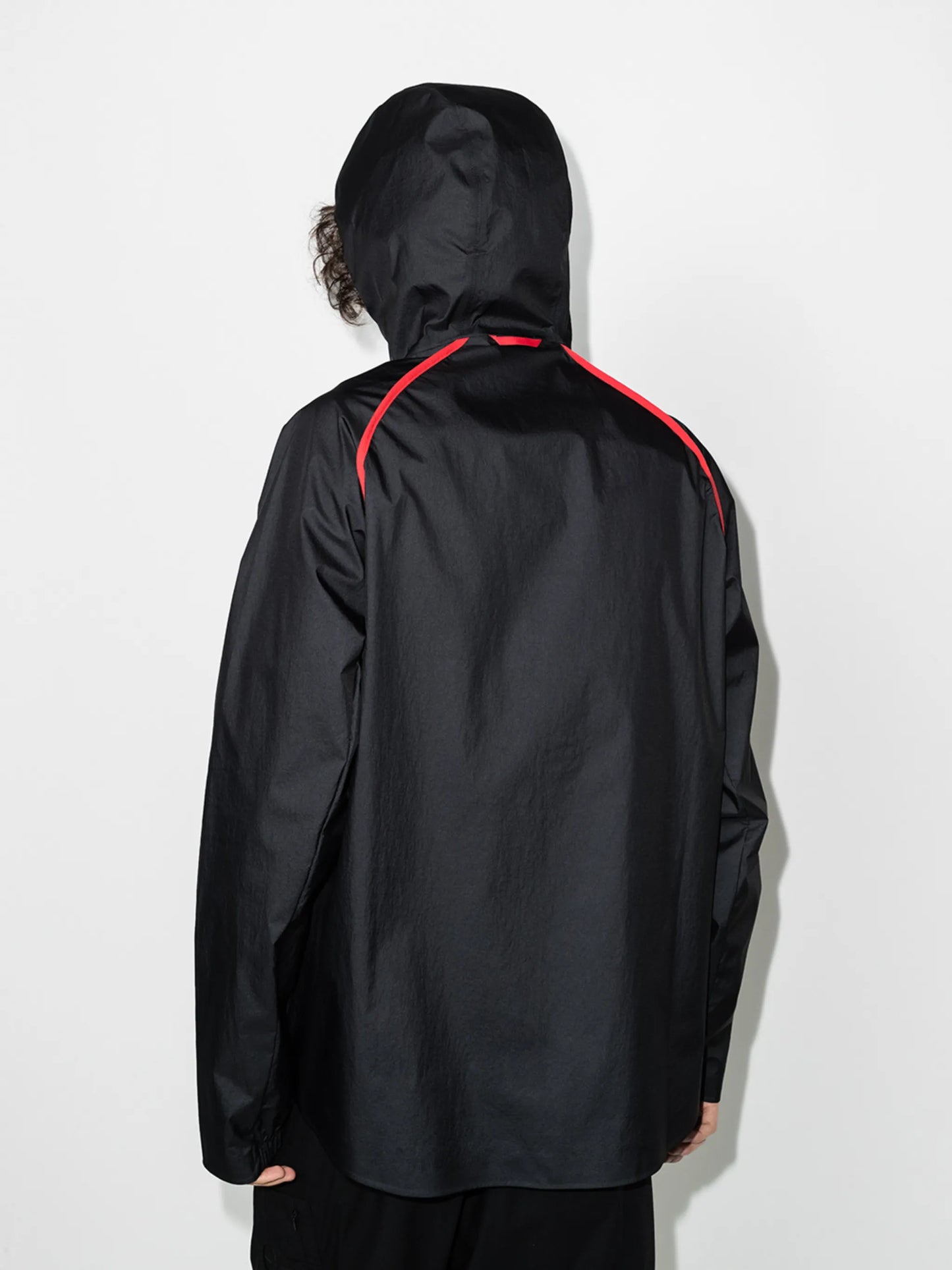 Max Mountain shell jacket