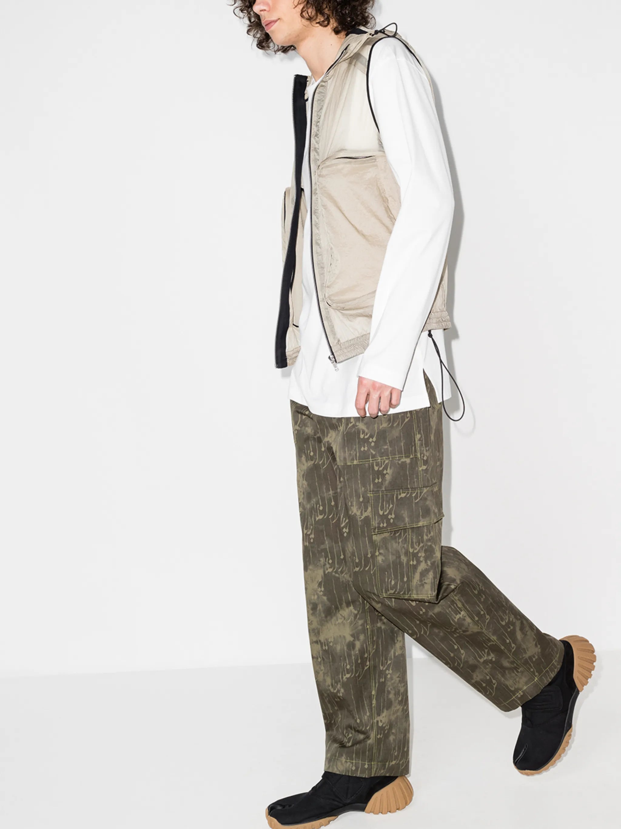 tonal-logo long-sleeve T-shirt