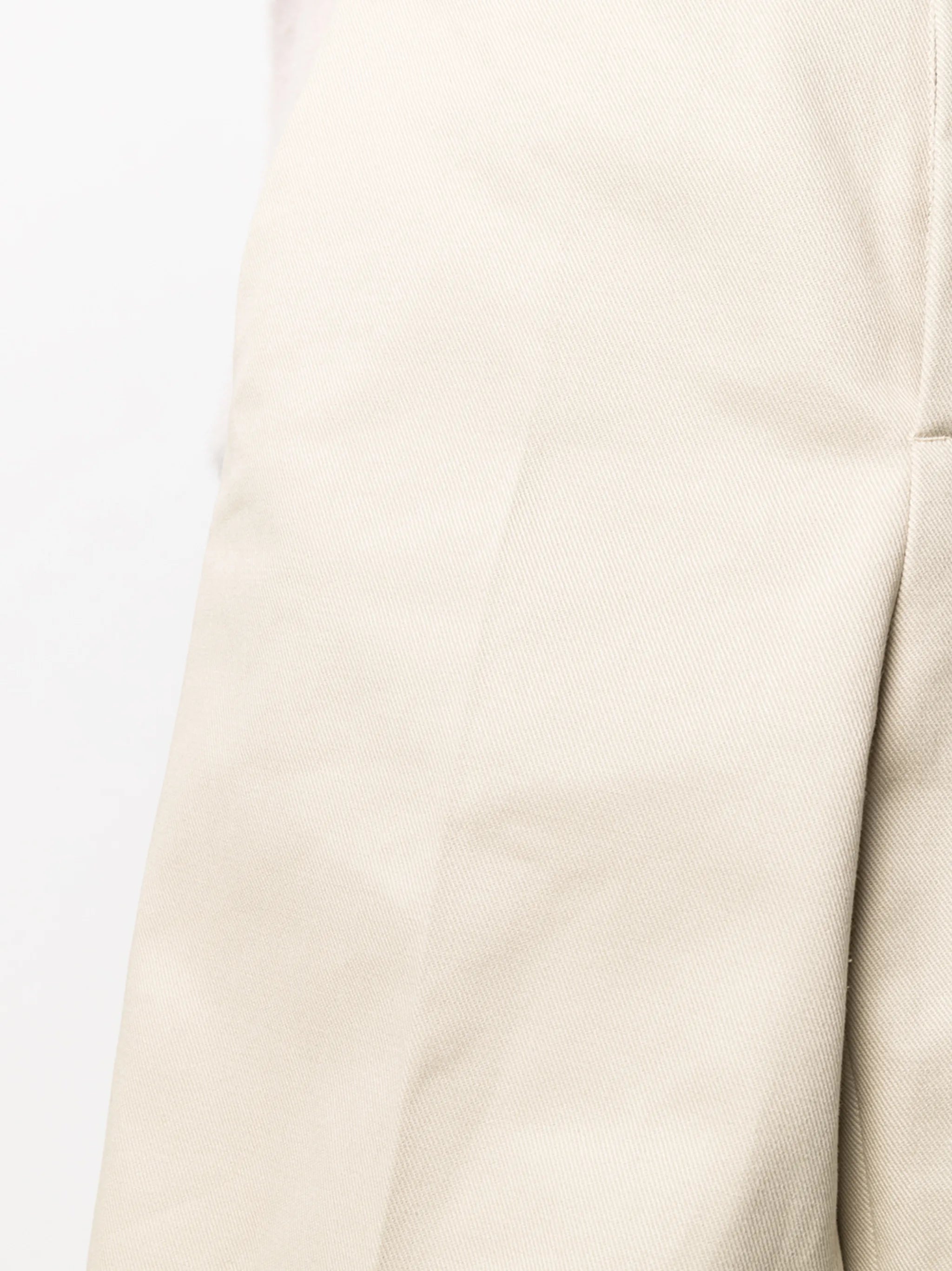 wide-legged trousers