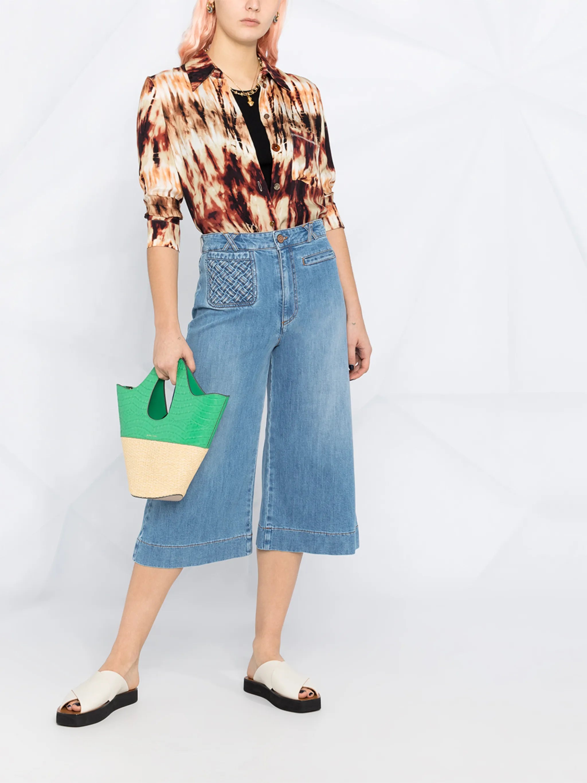 lattice-pocket wide-leg cropped jeans