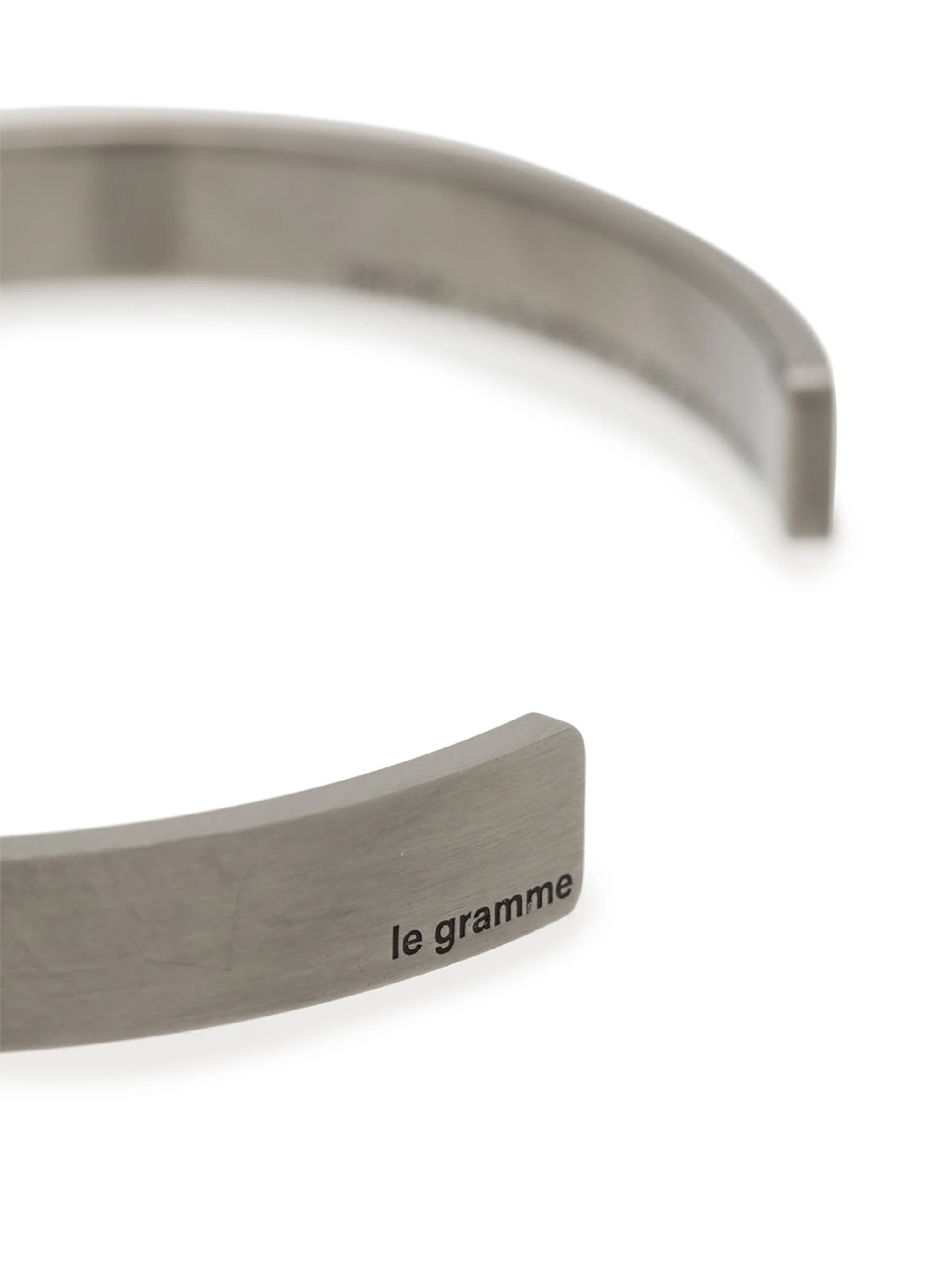 Le 21g brushed ribbon braclet
