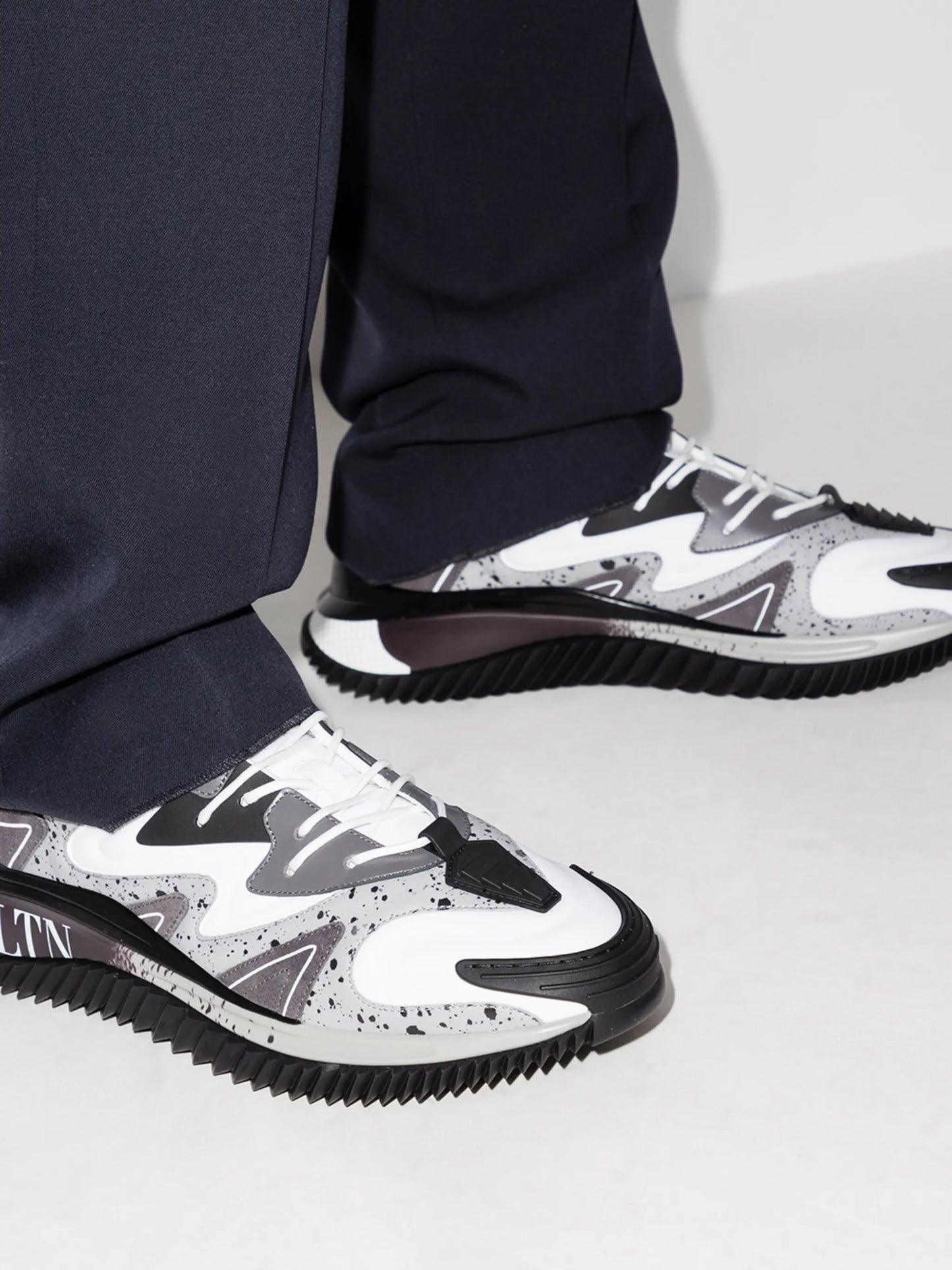 Wade Runner low-top sneakers