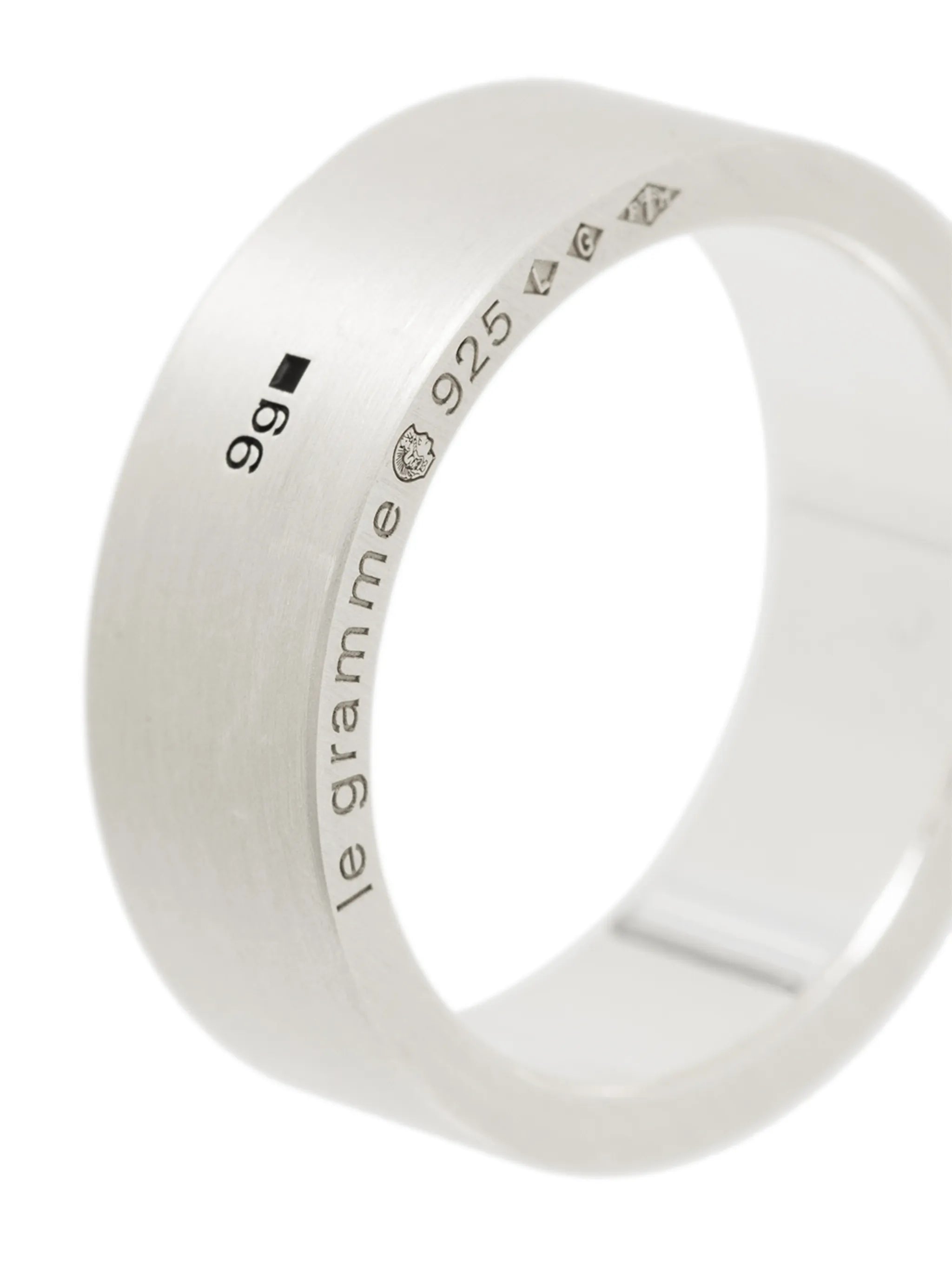 La 9g brushed ribbon ring