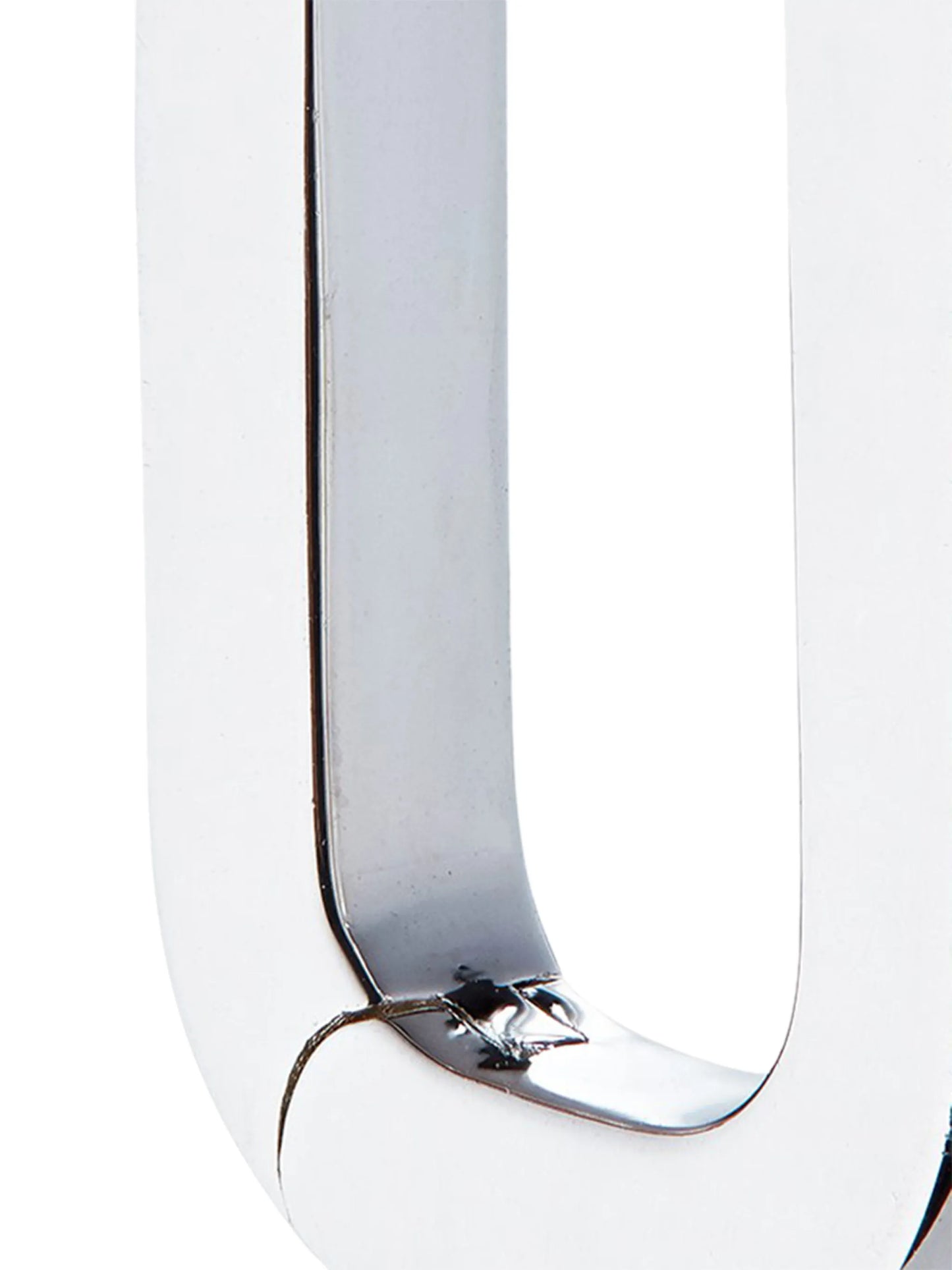 U-shape hoop earring