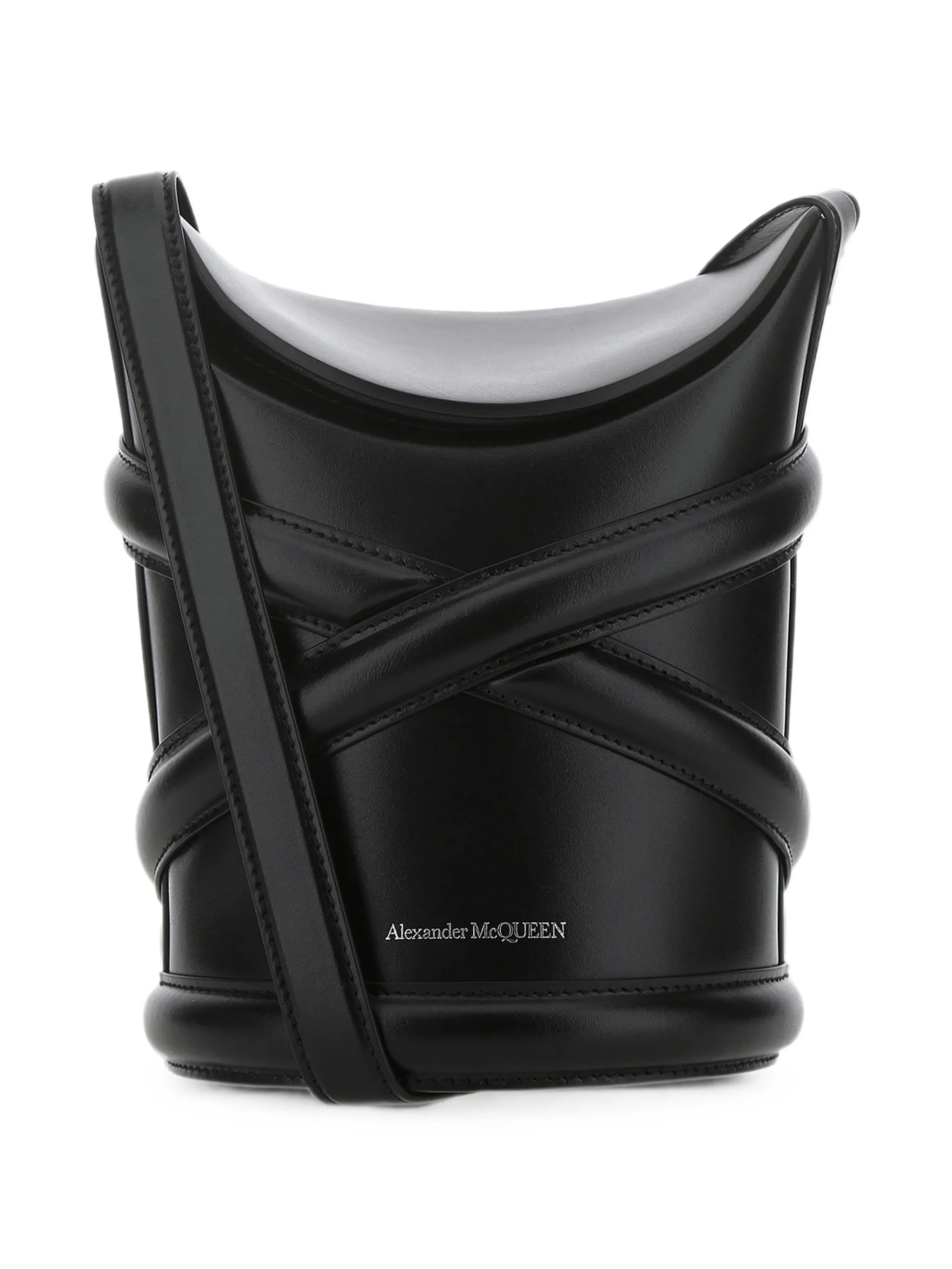 The Curve bucket bag