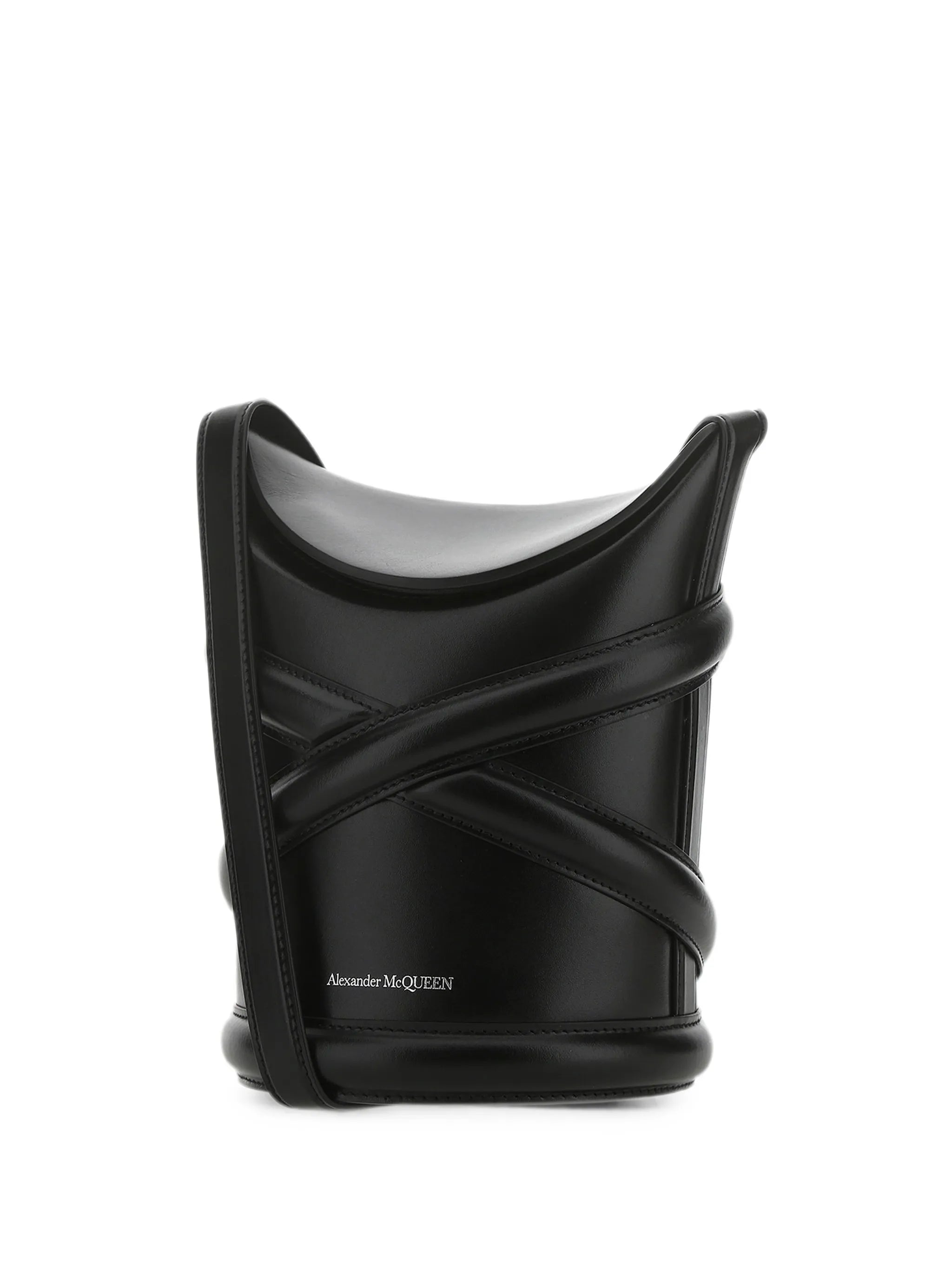 The Curve bucket bag