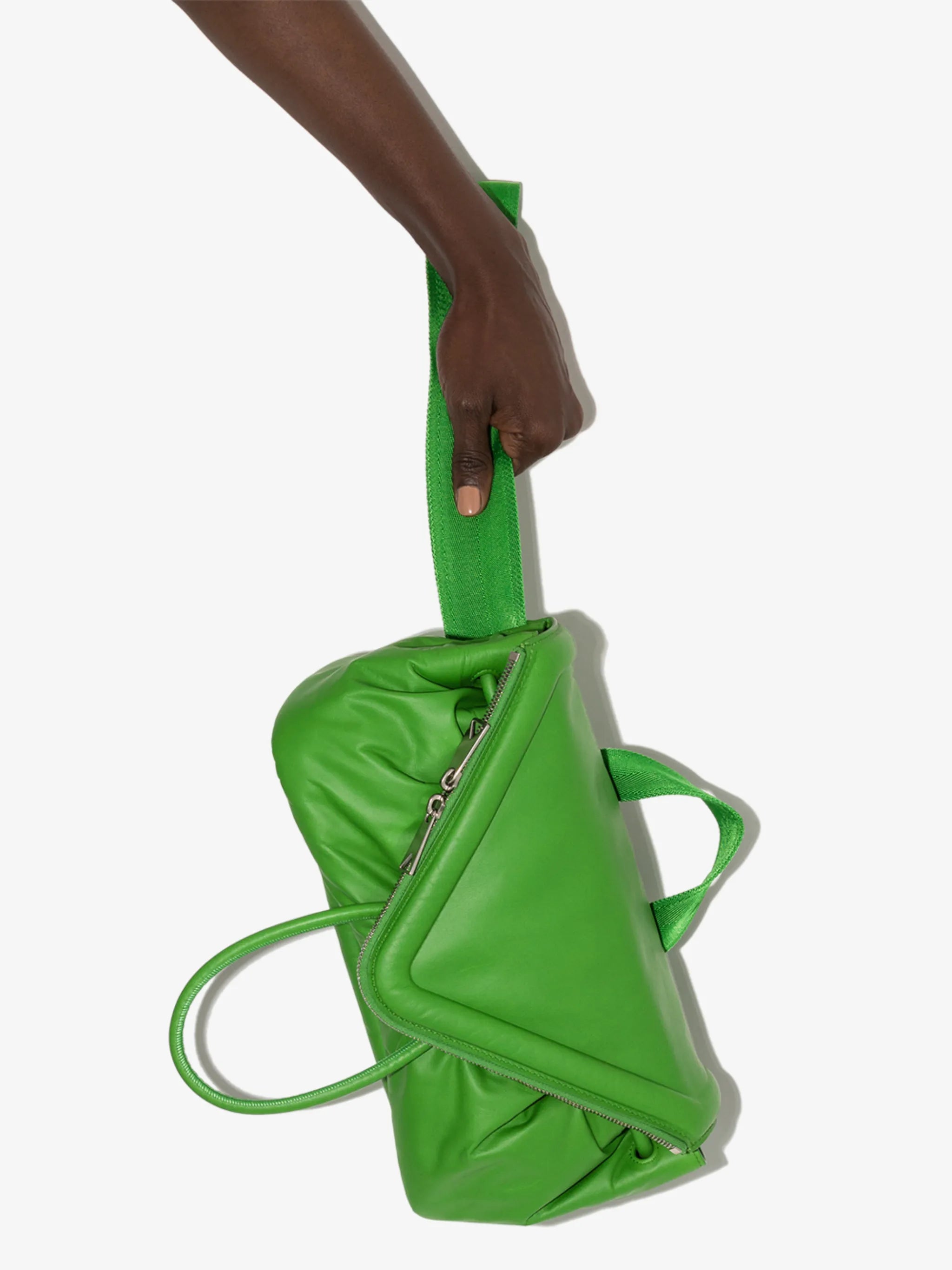 Beak triangle belt bag