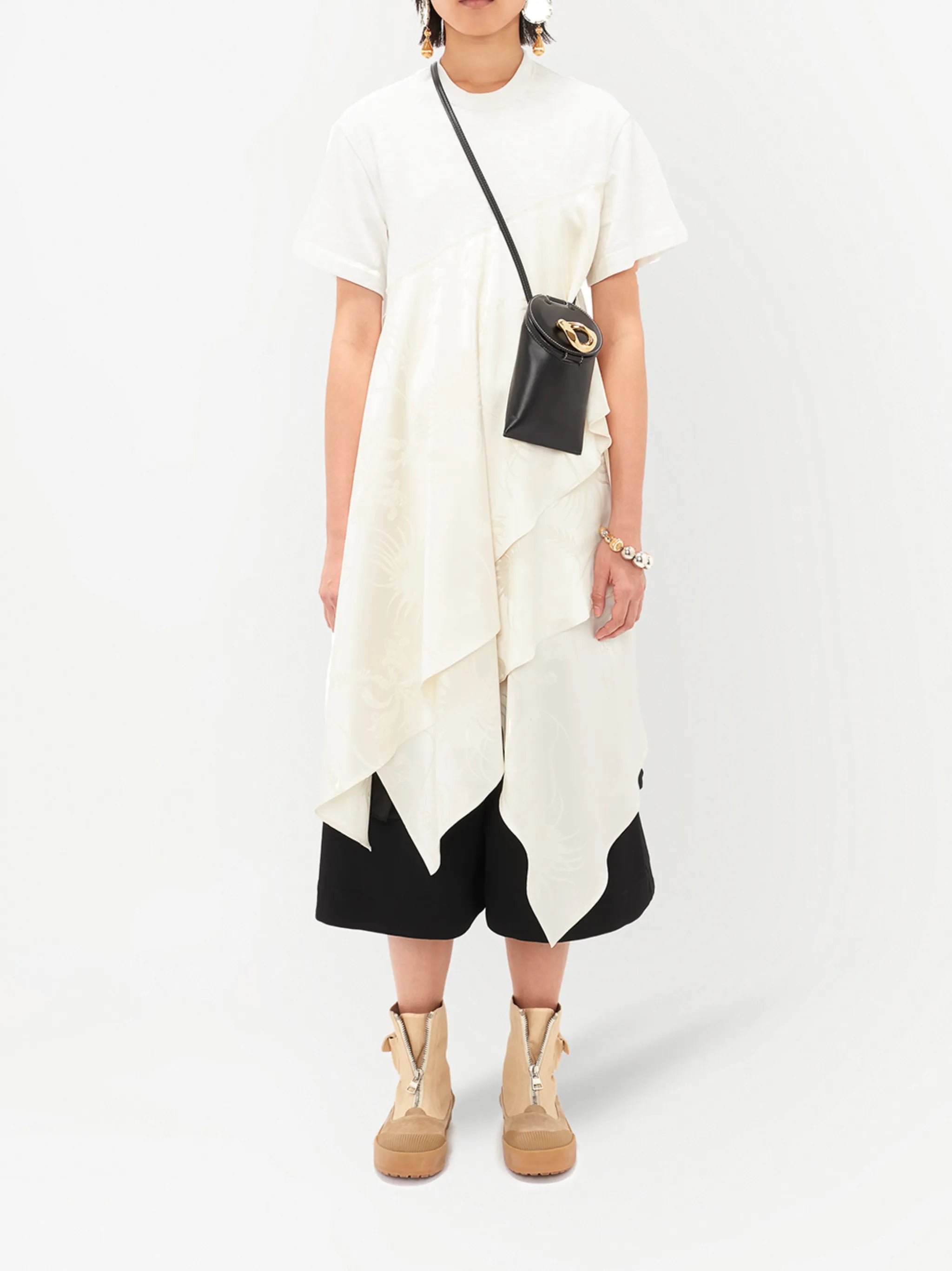 floral pattern asymmetric T-shirt