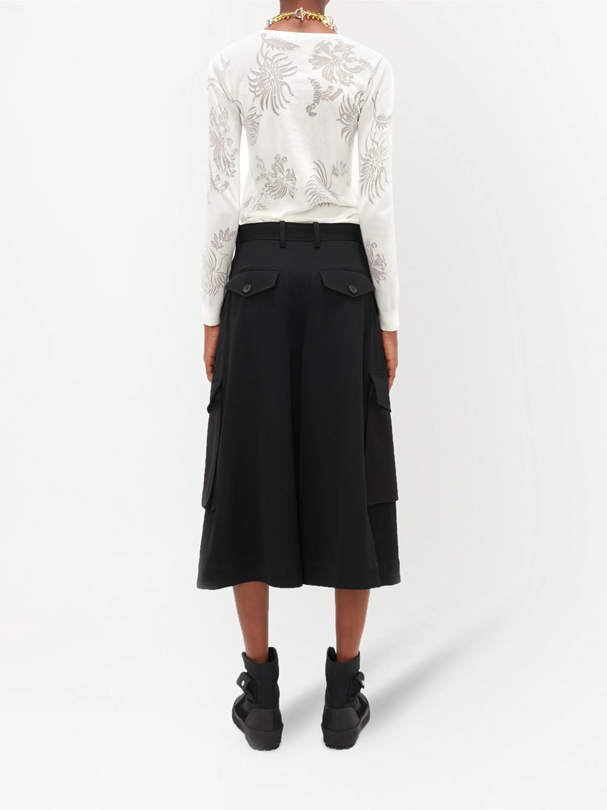 cropped cargo trousers