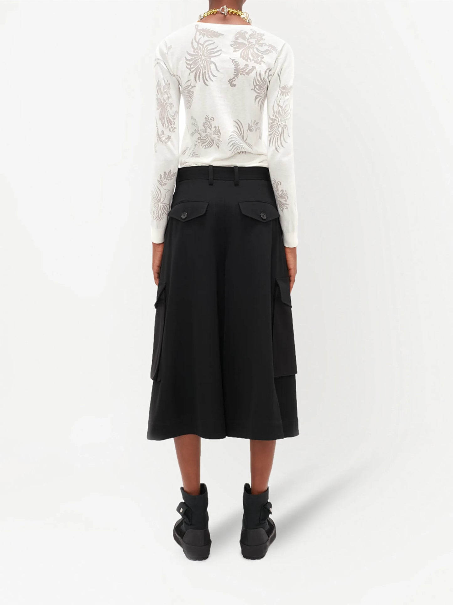 cropped cargo trousers