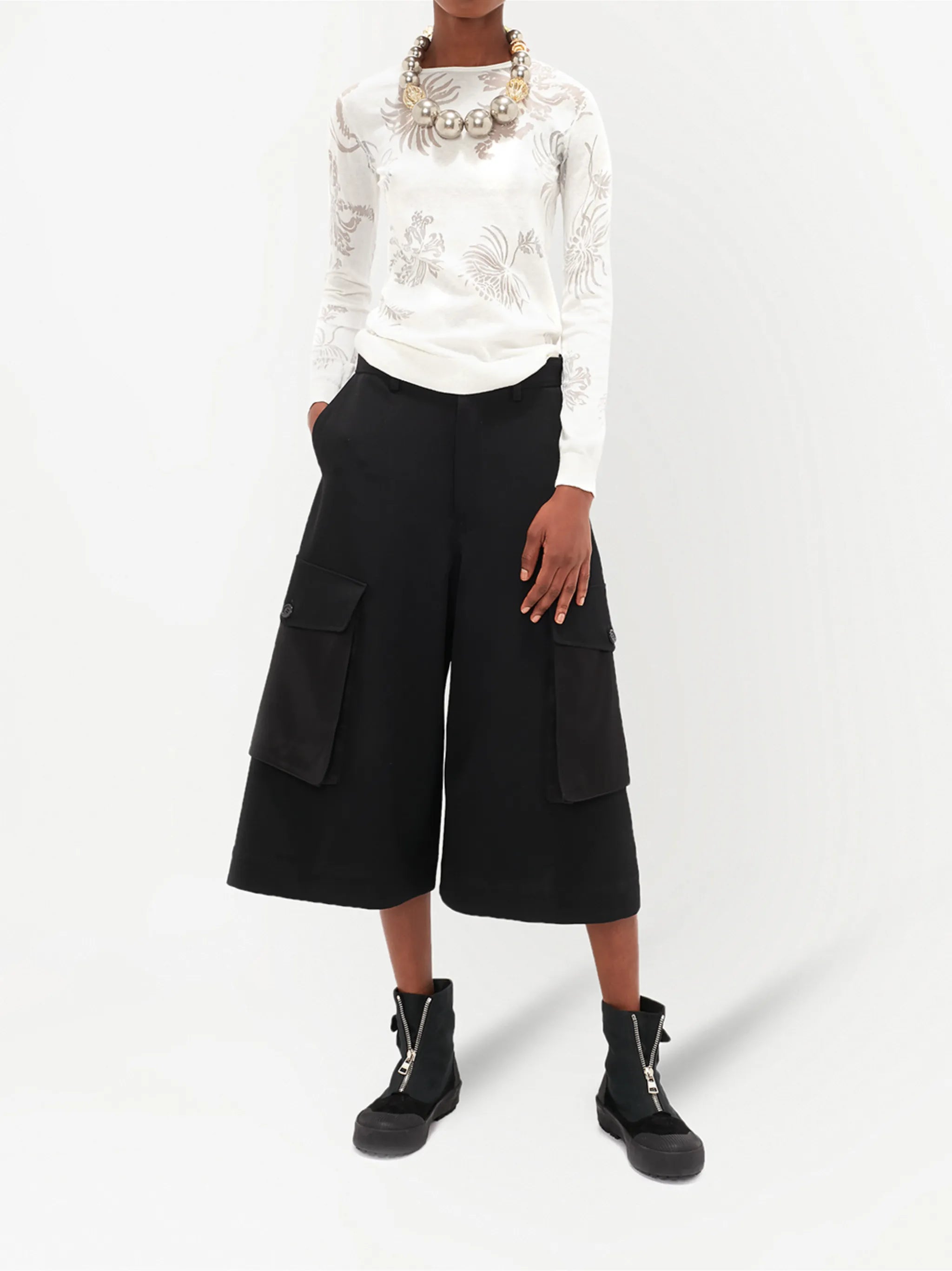 cropped cargo trousers