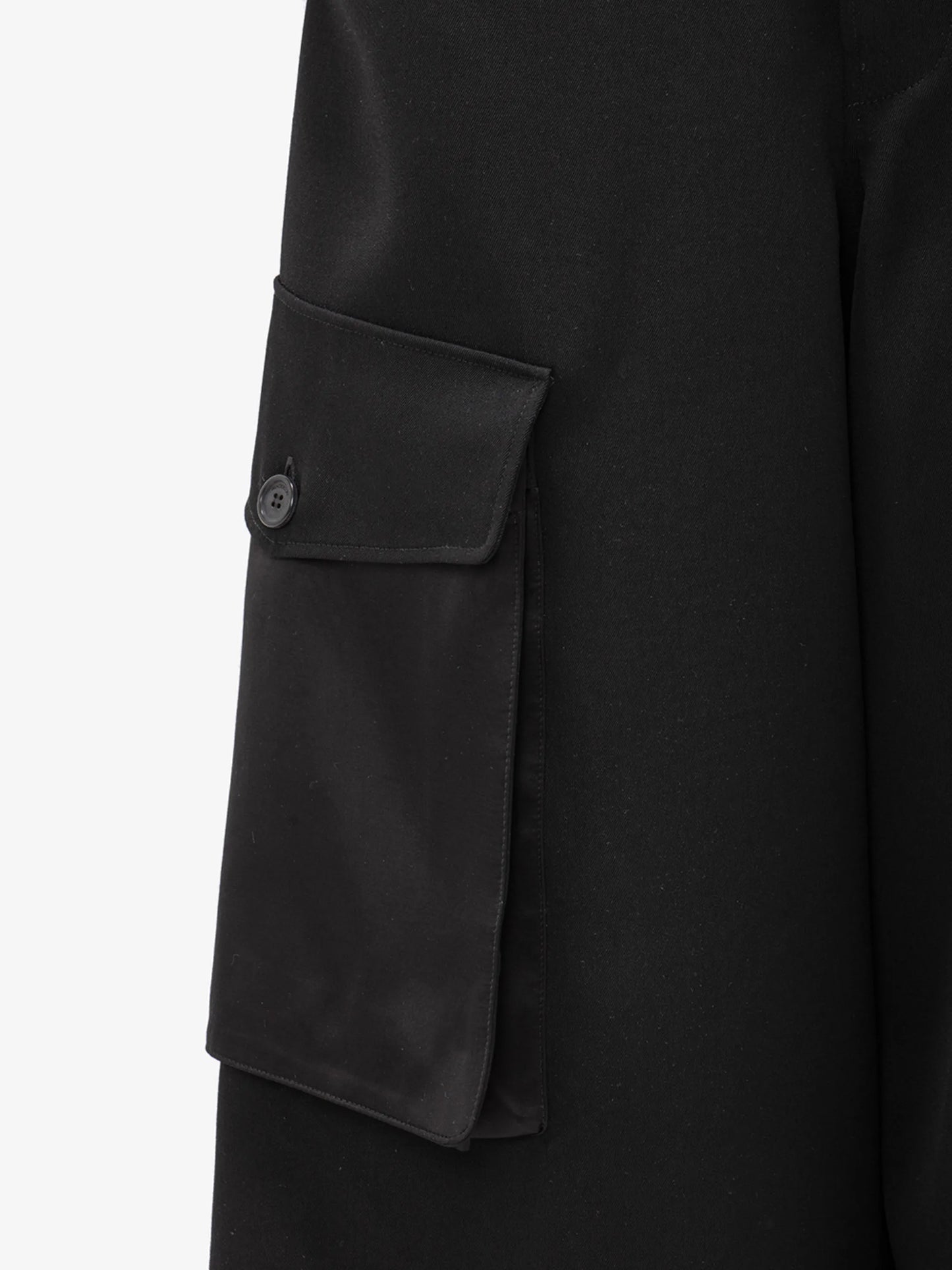 cropped cargo trousers