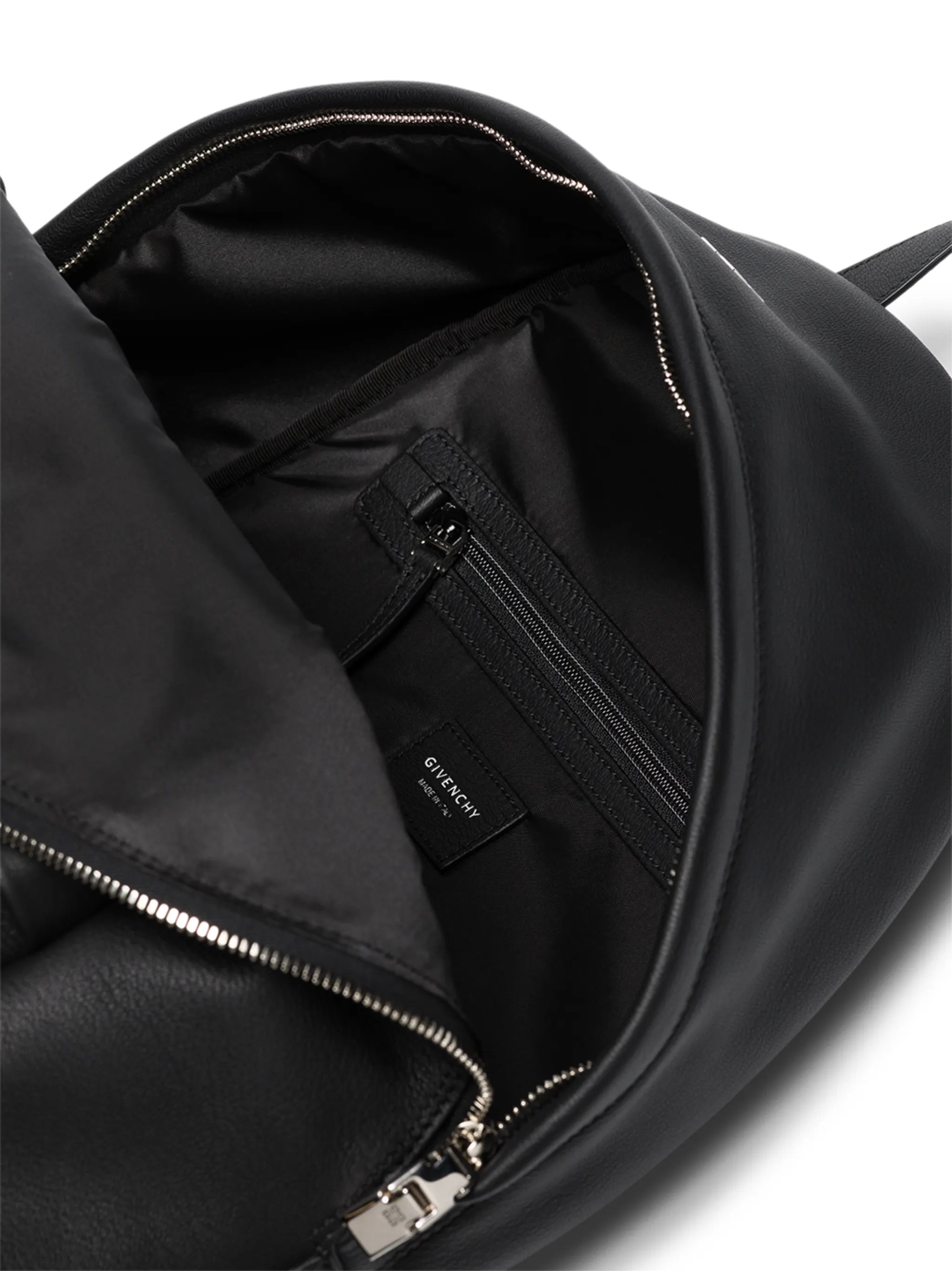 Double U zipped backpack