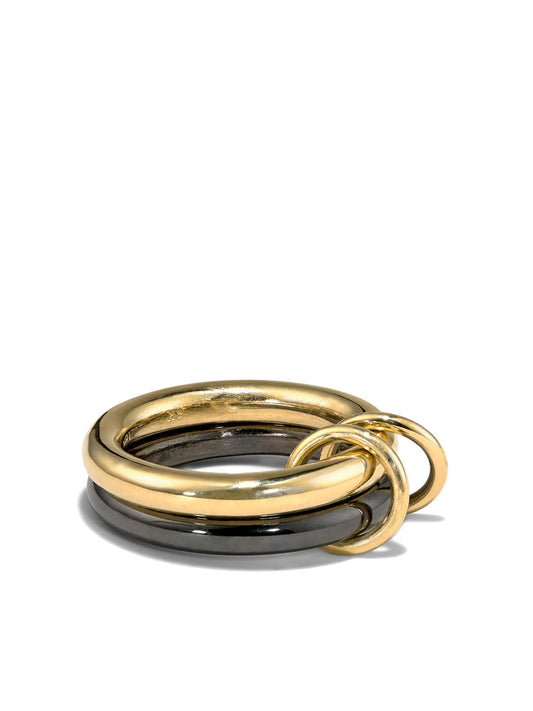 18kt yellow gold linked rings