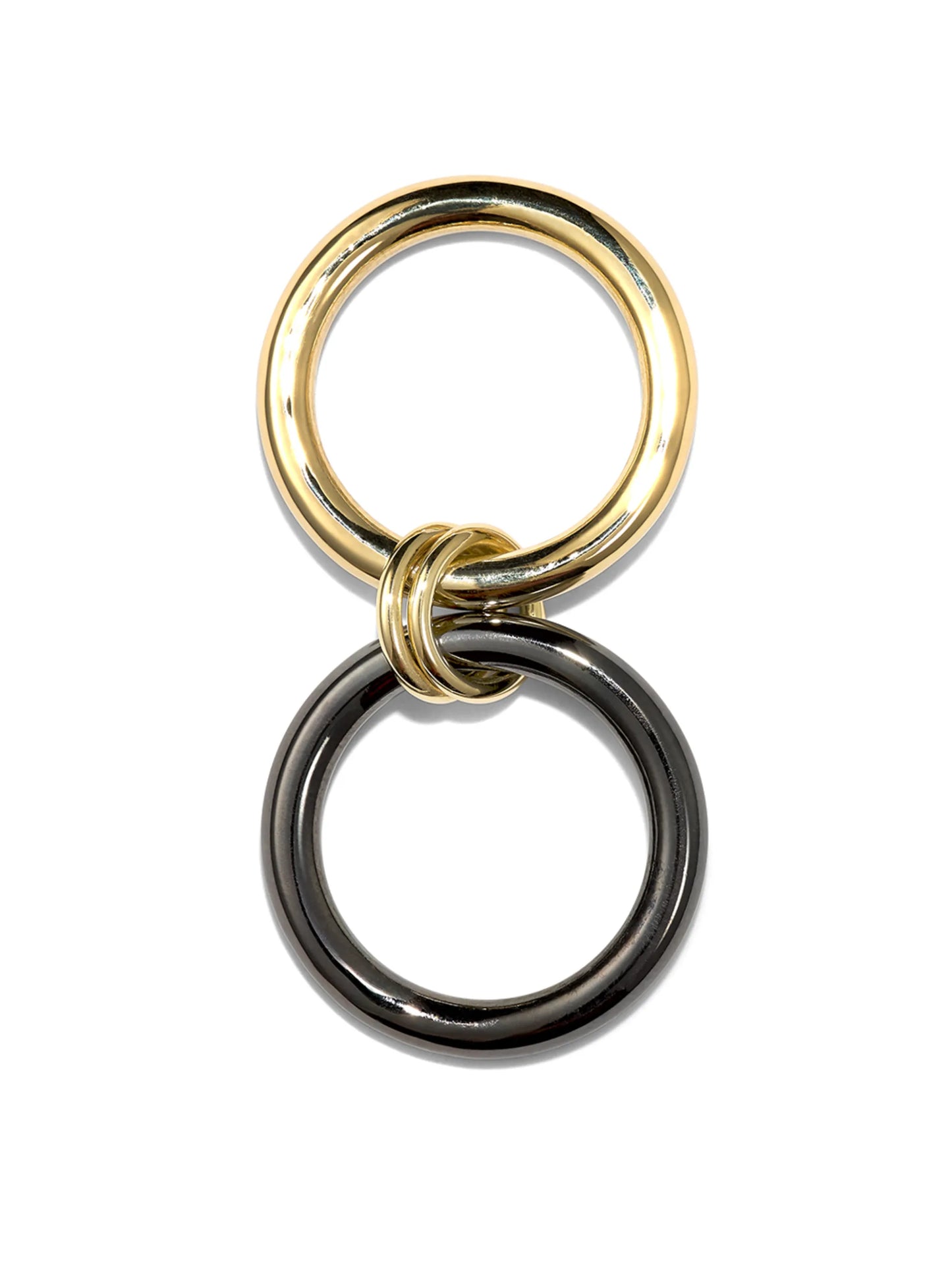 18kt yellow gold linked rings