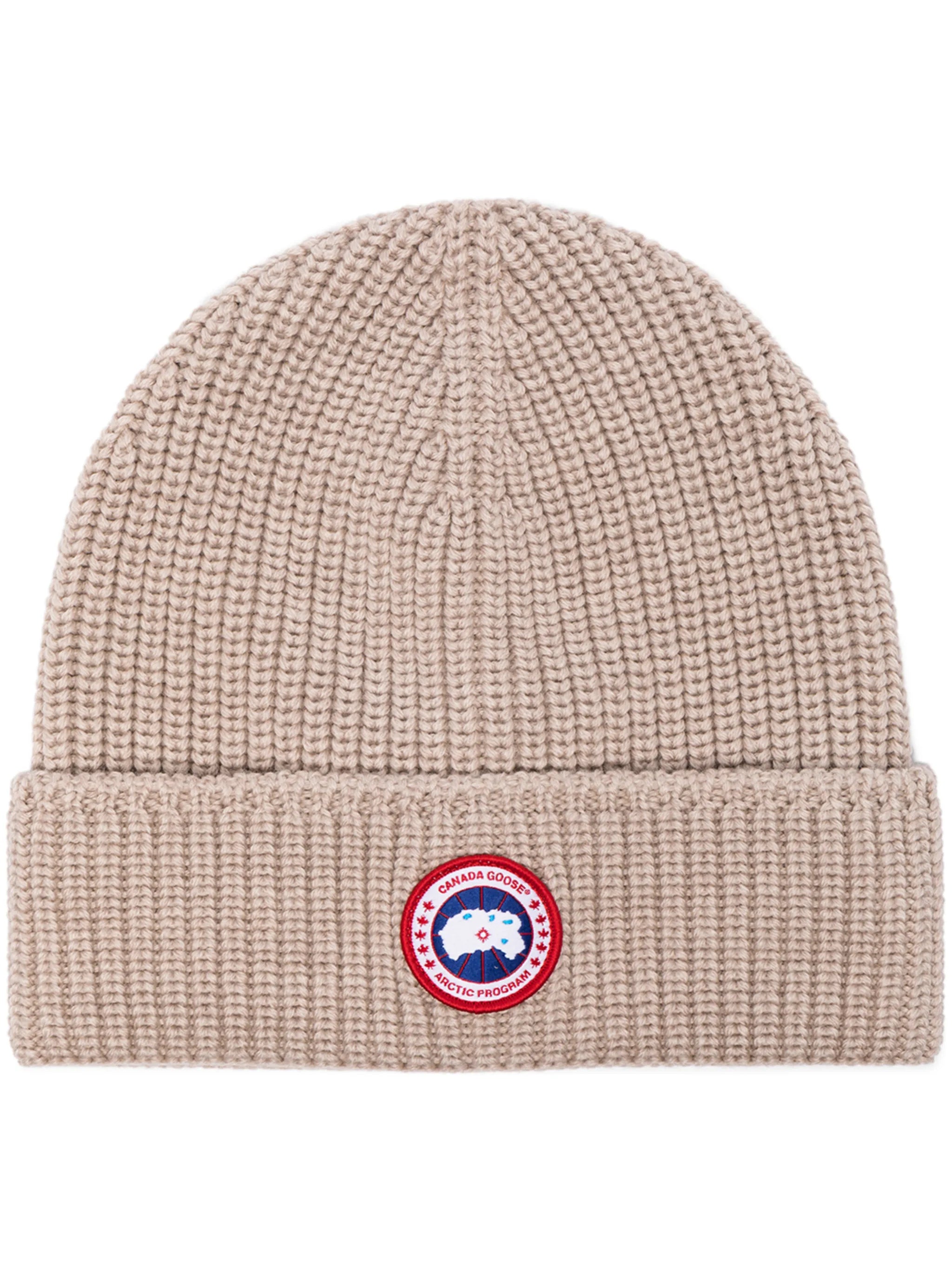Arctic disc knit beanie