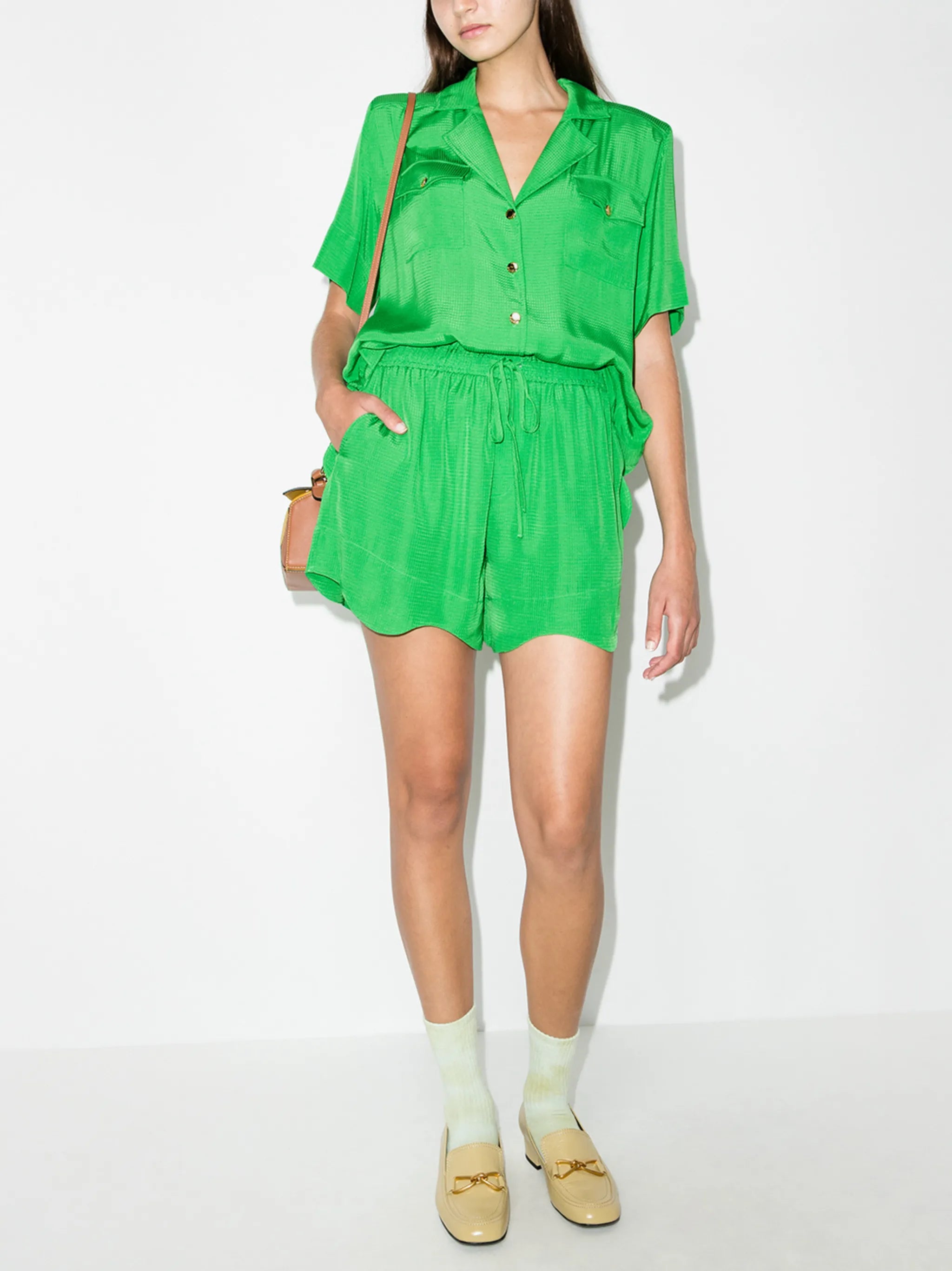 scallop-hem ripstop shorts