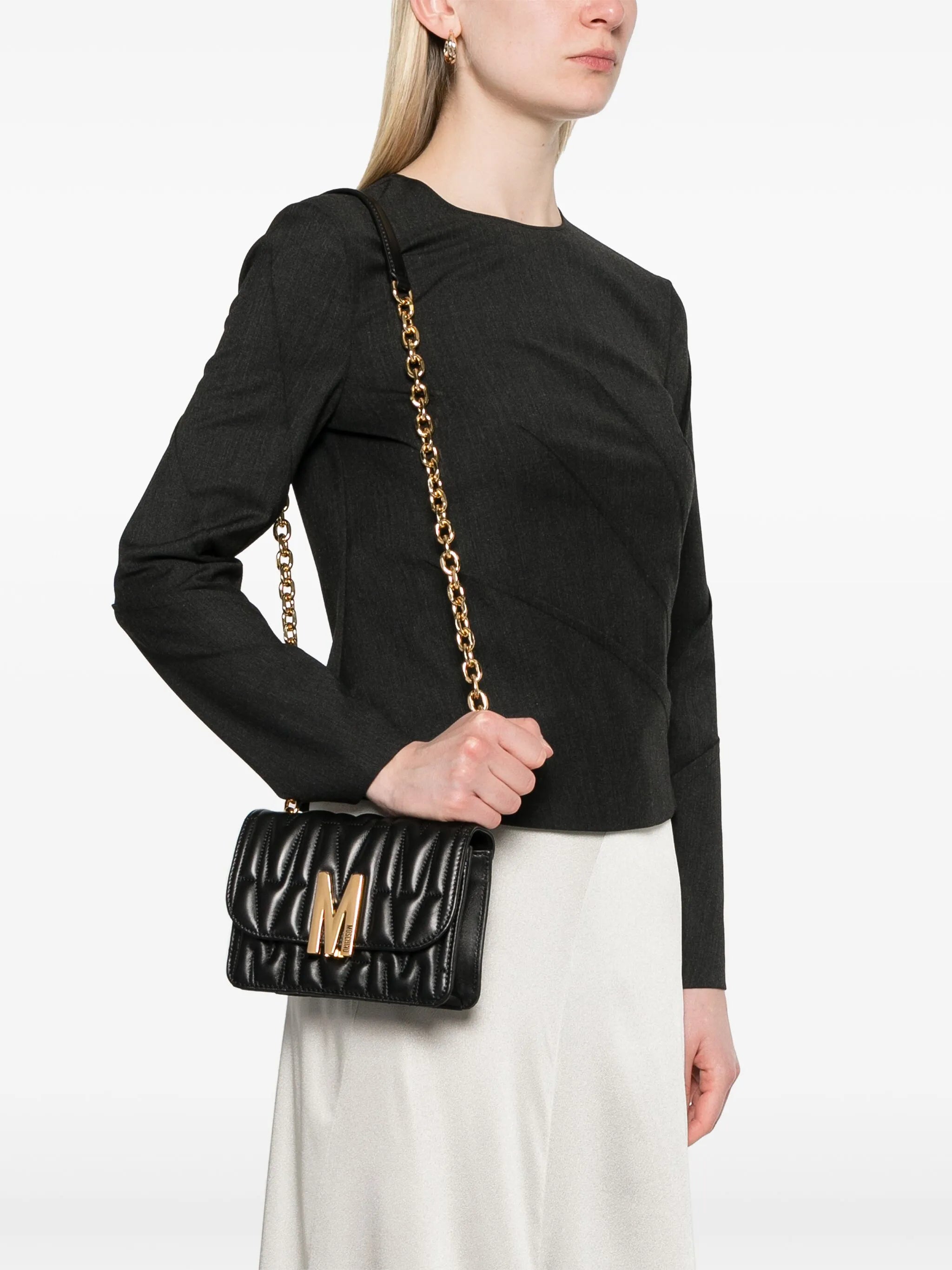 M quilted logo shoulder bag