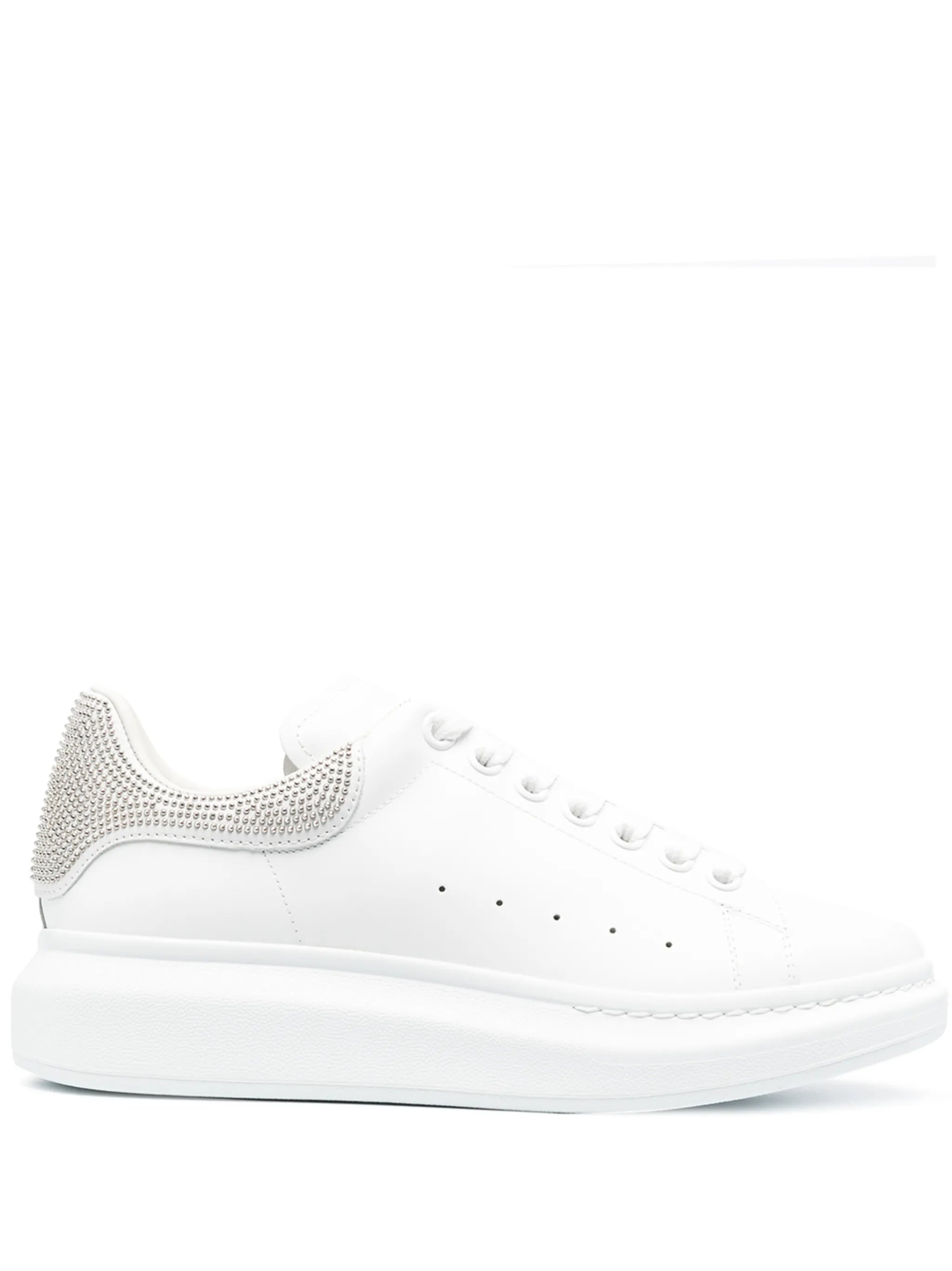 Oversized low-top sneakers