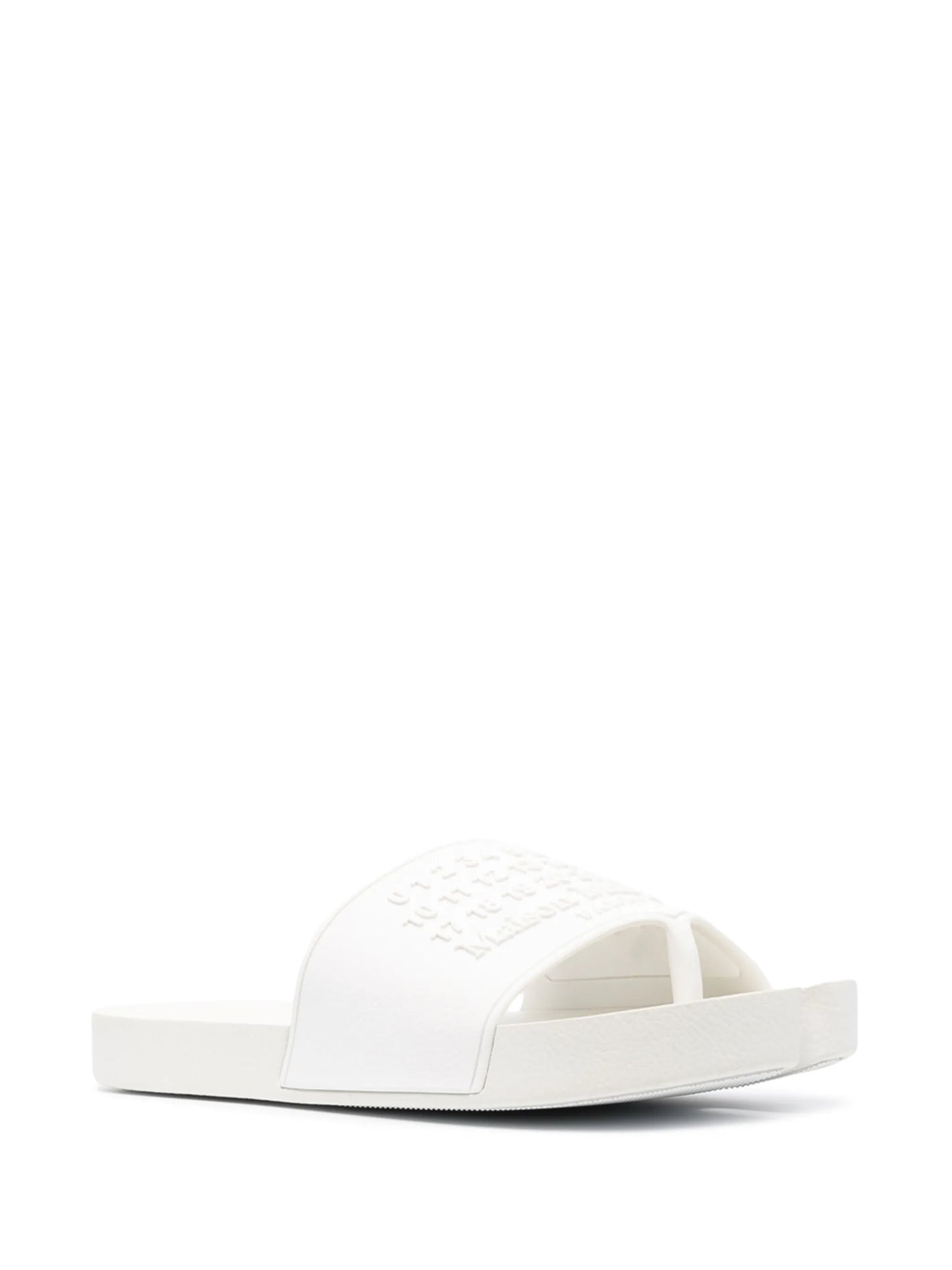 Tabi logo-embossed slides
