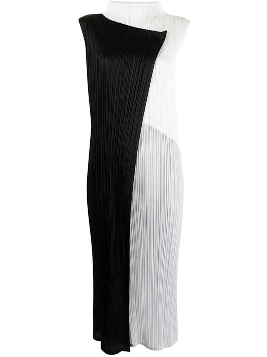 Collage plisse-effect dress