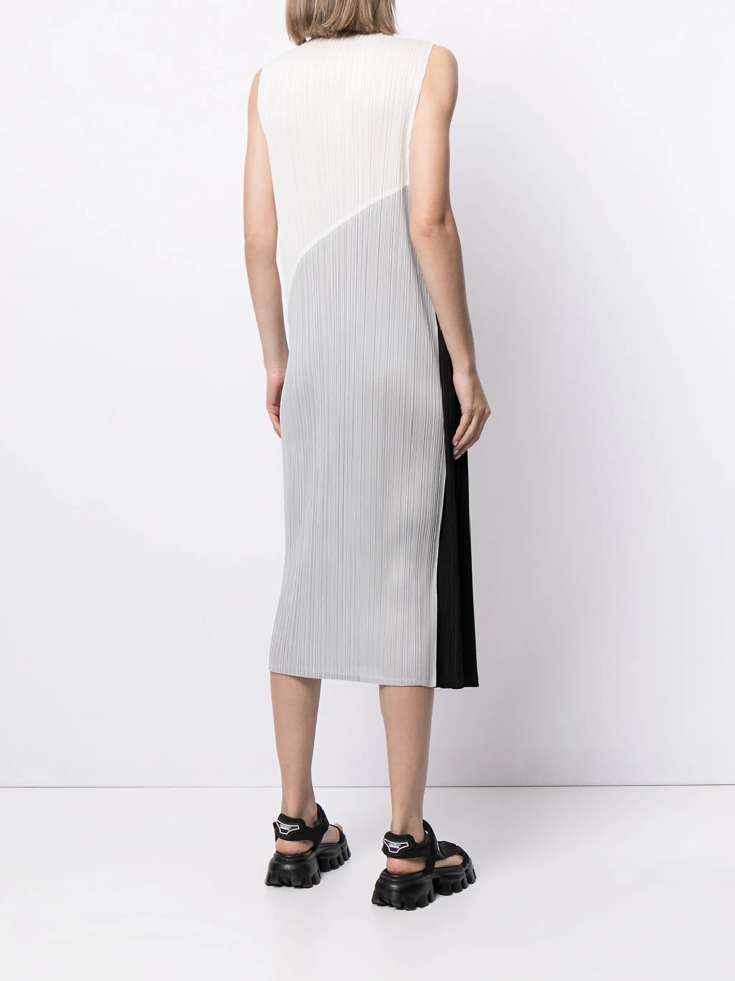 Collage plisse-effect dress