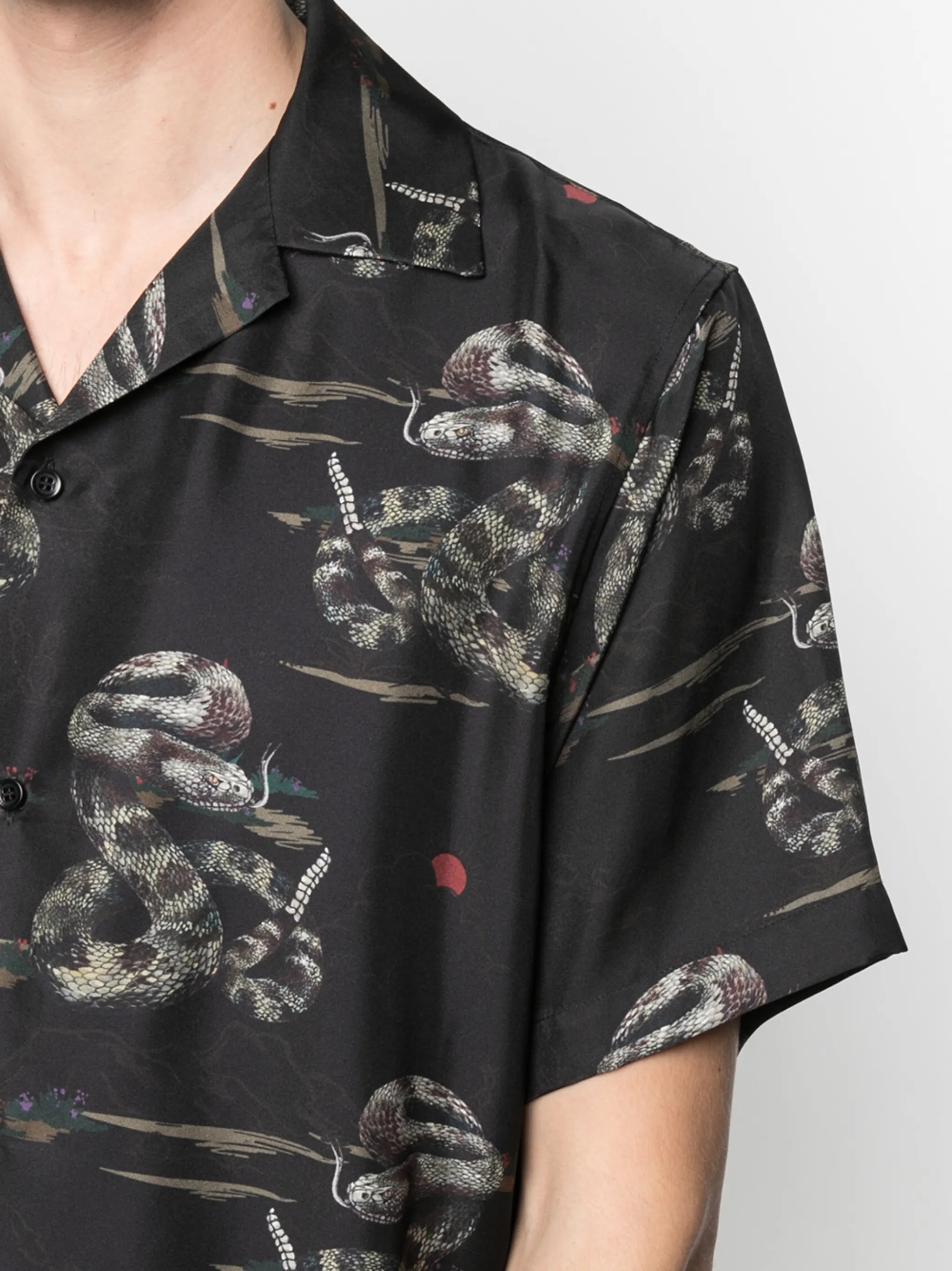 rattlesnake short-sleeve silk shirt