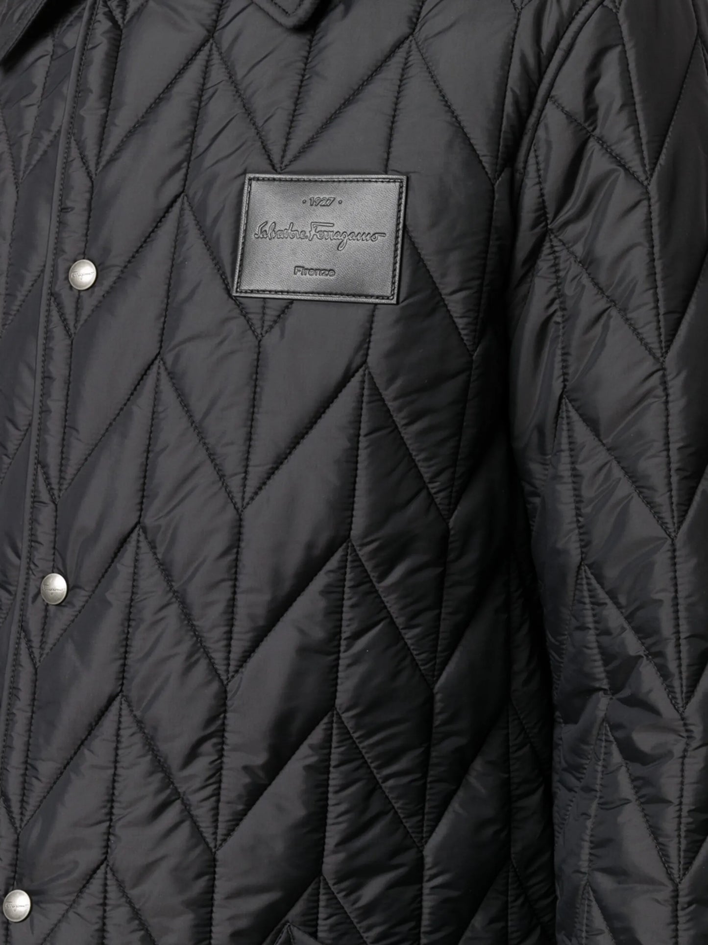 quilted buttoned logo patch jacket