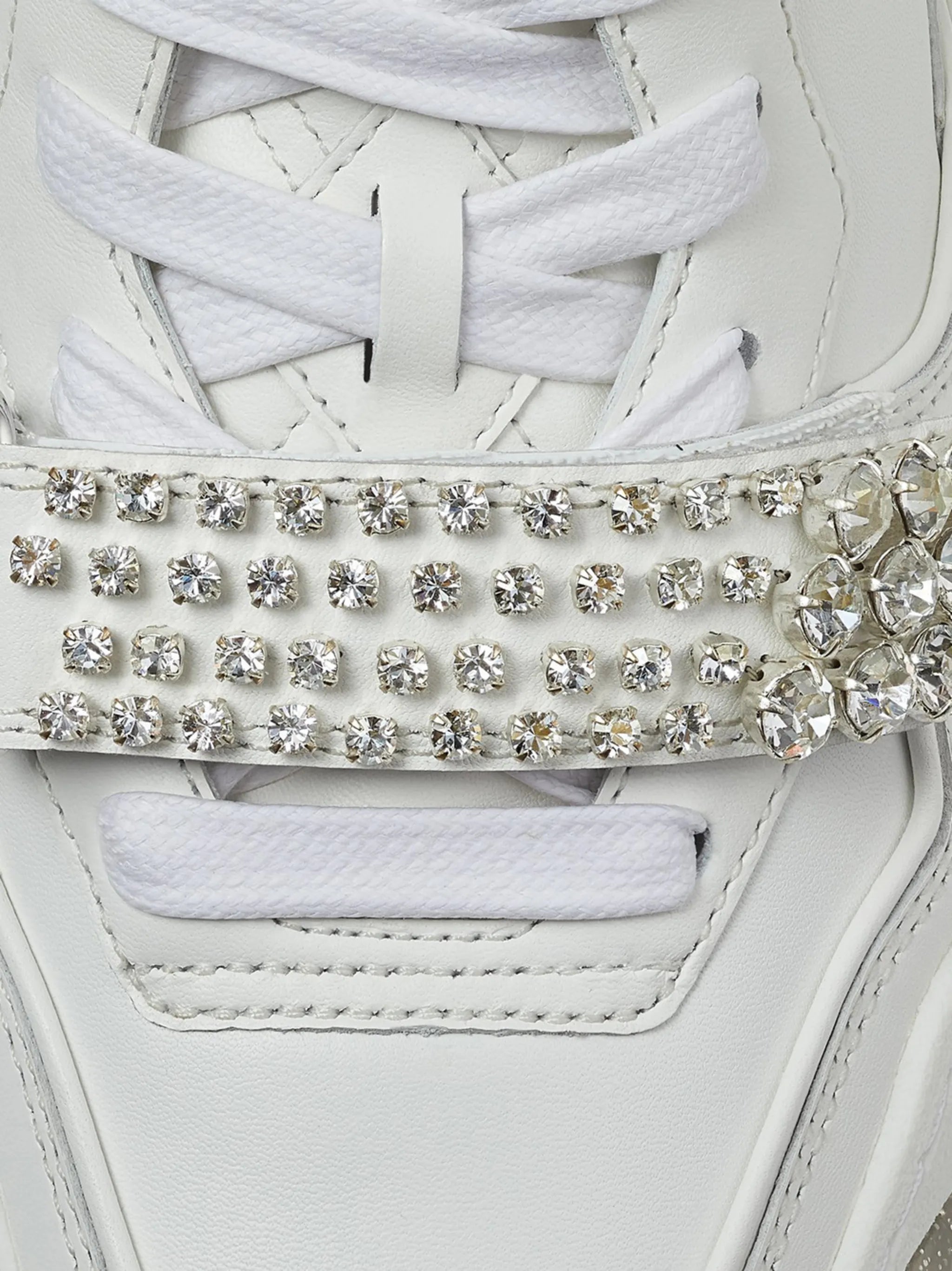 Diamond low-top sneakers