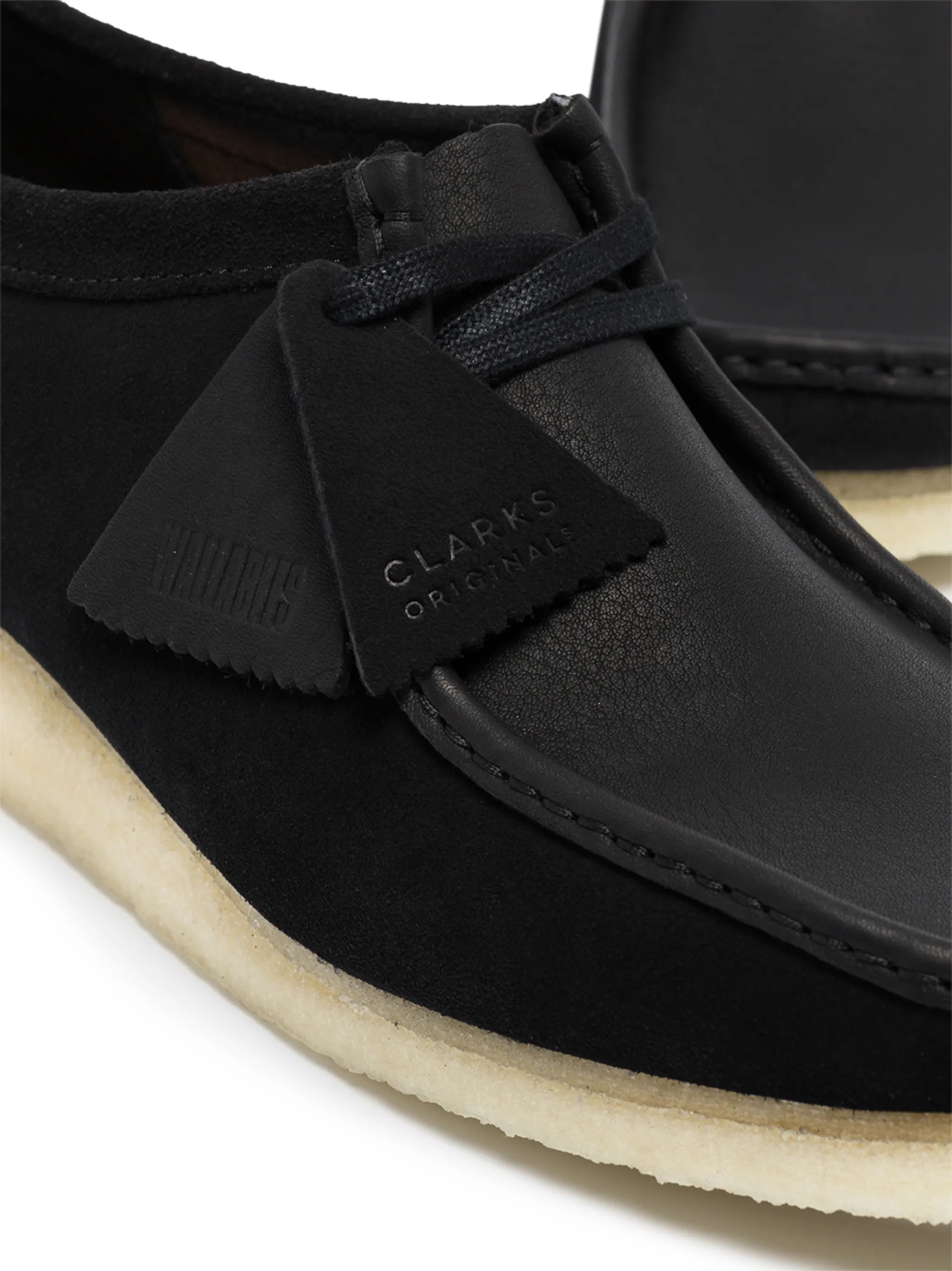 Wallabee contrasting-panel lace-up shoes