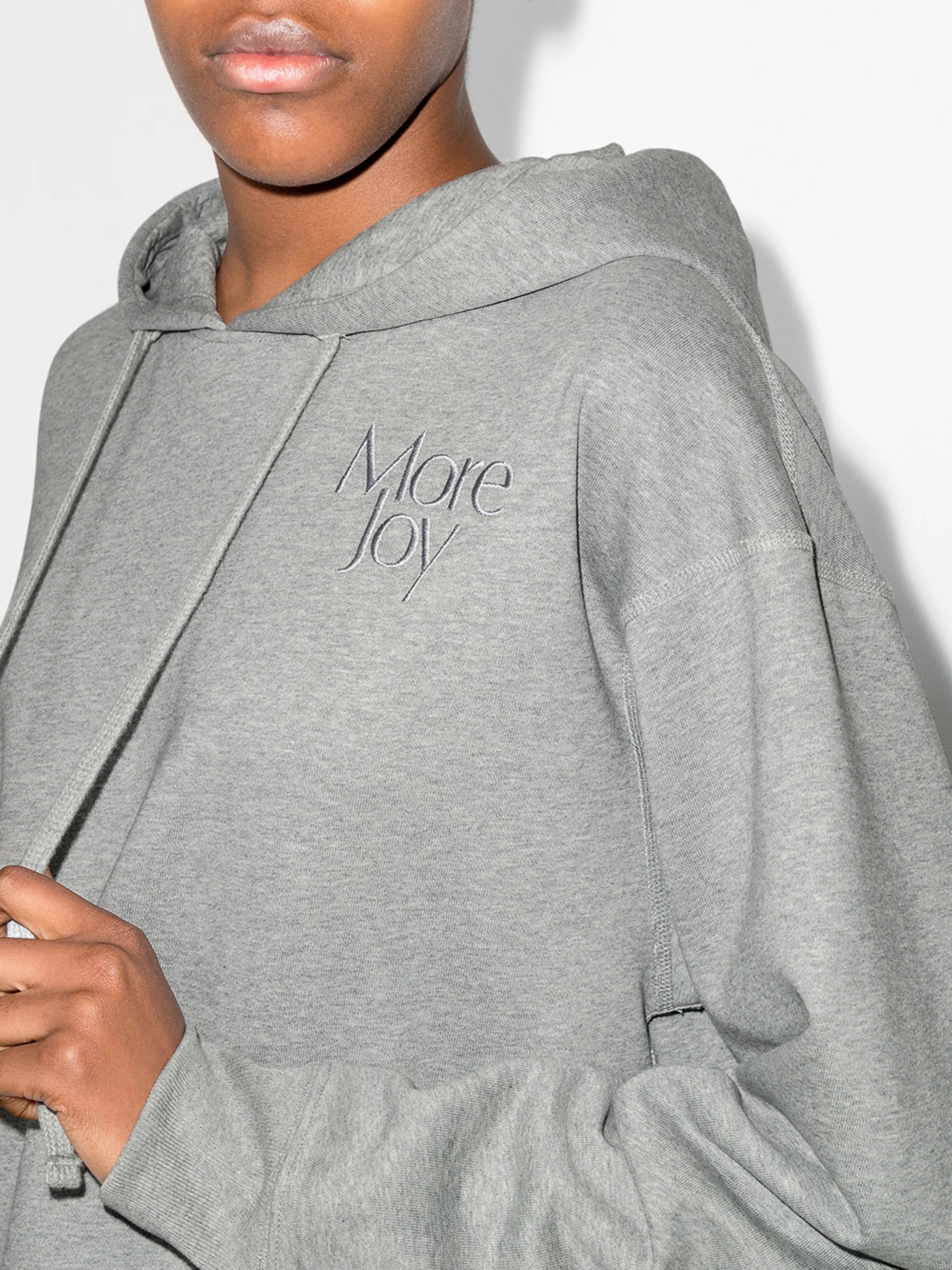 logo-embroidered cropped hoodie
