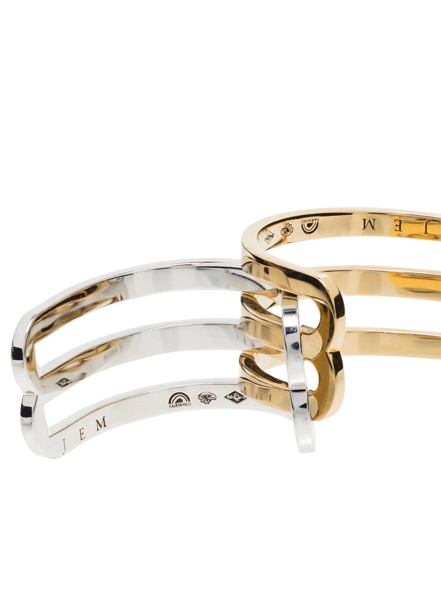 18kt gold triple-band ring