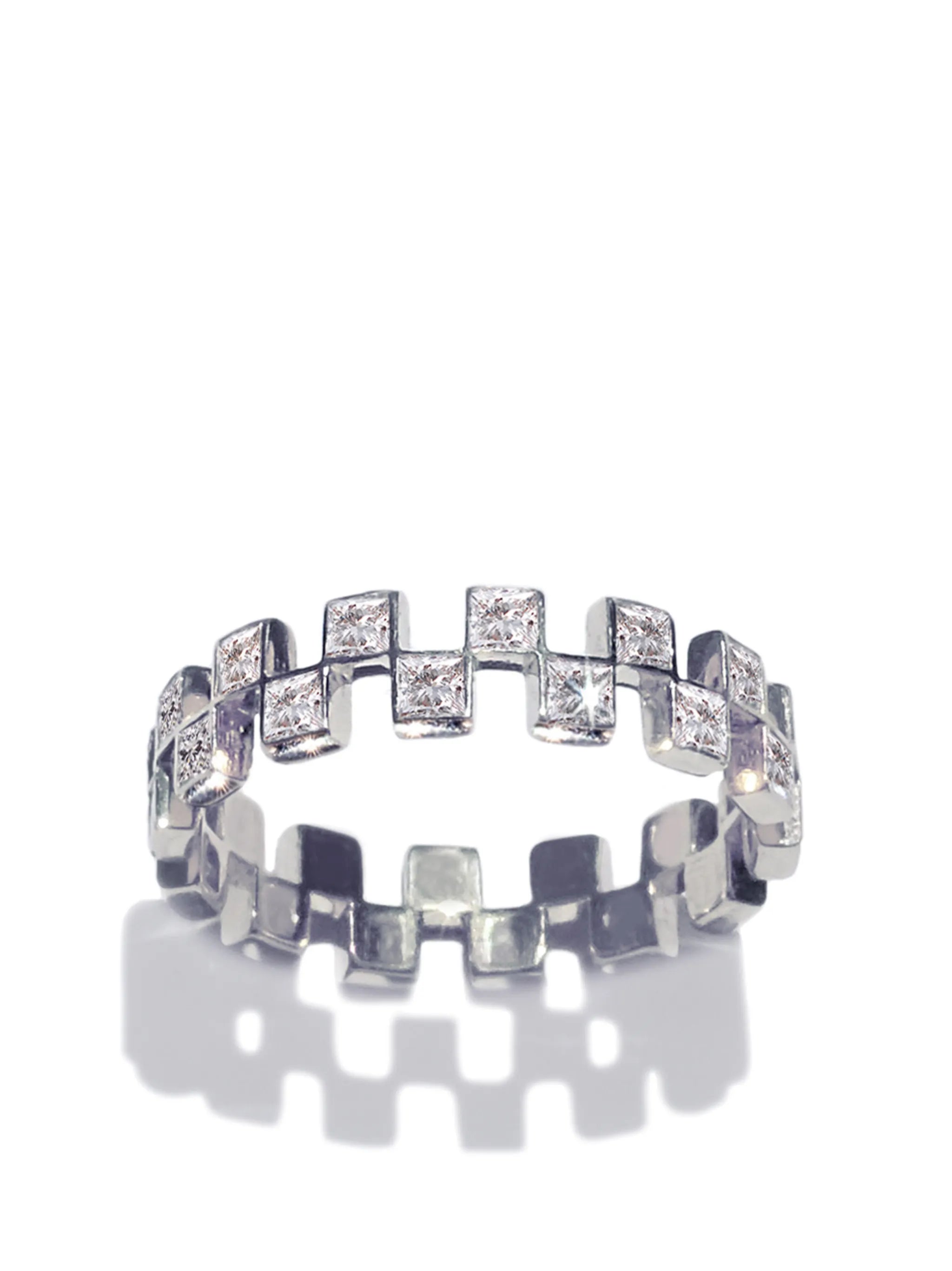 18kt white gold and diamond Anerise ring