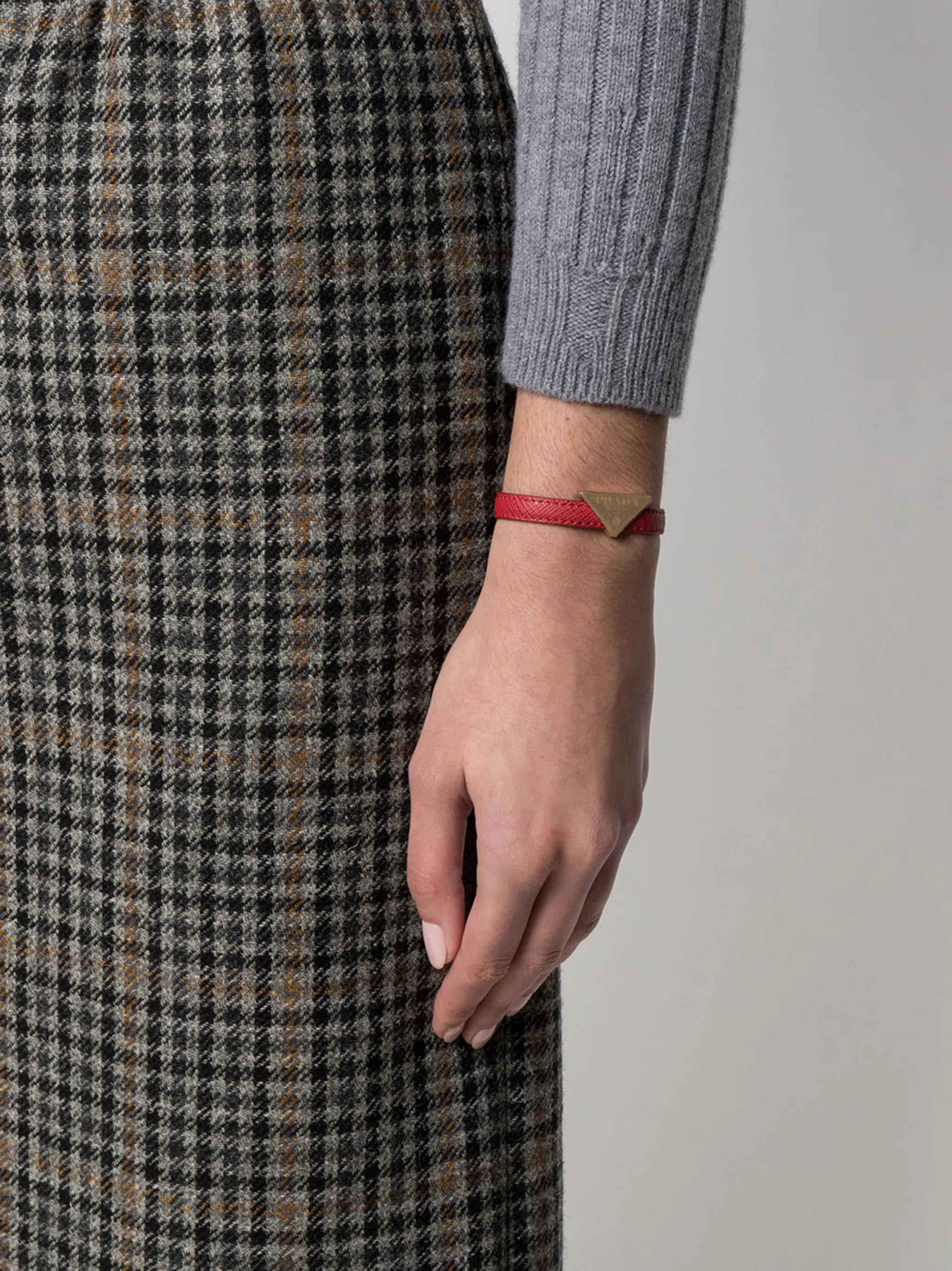 triangle-logo leather bracelet