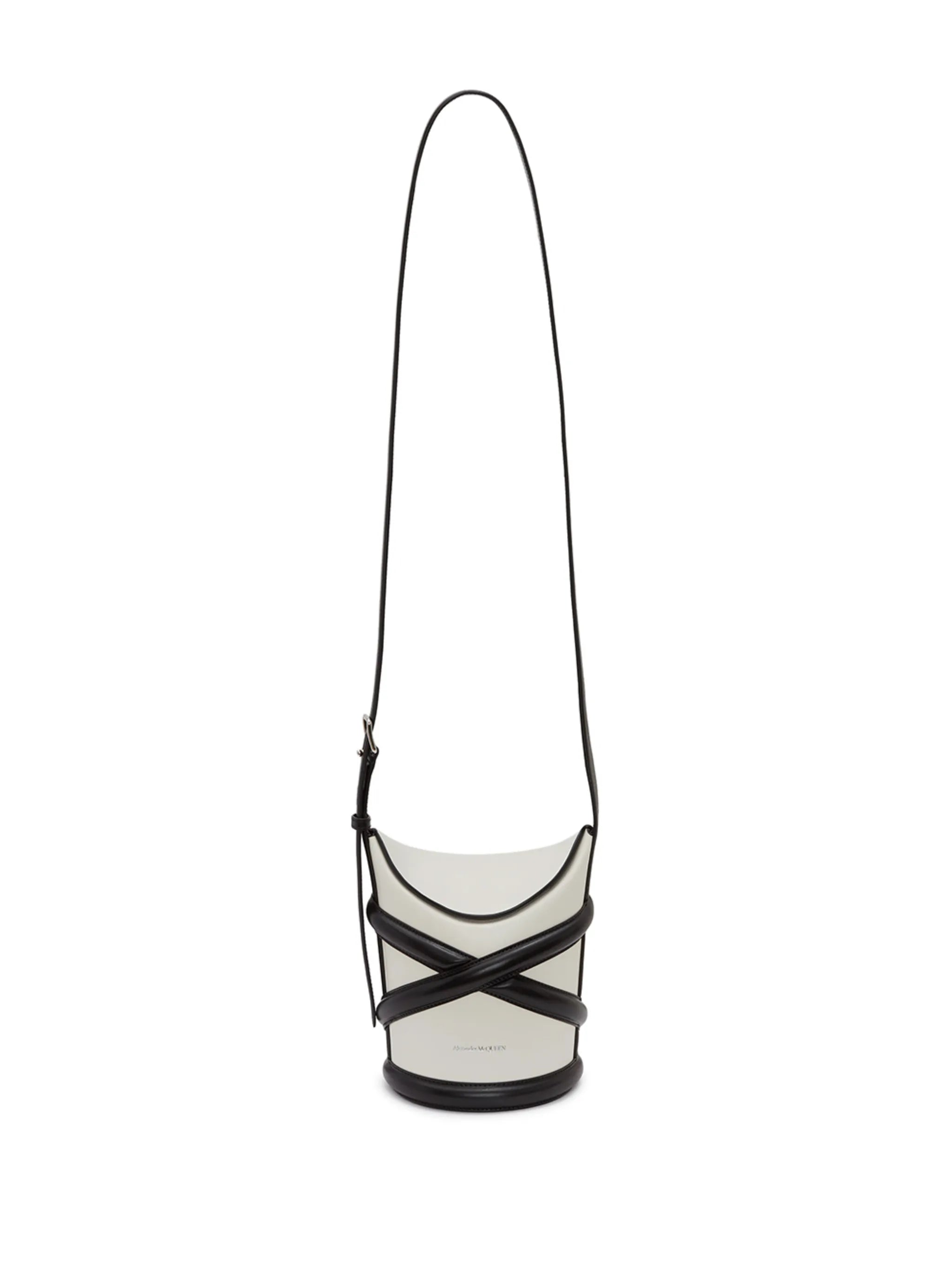 The Curve bucket bag