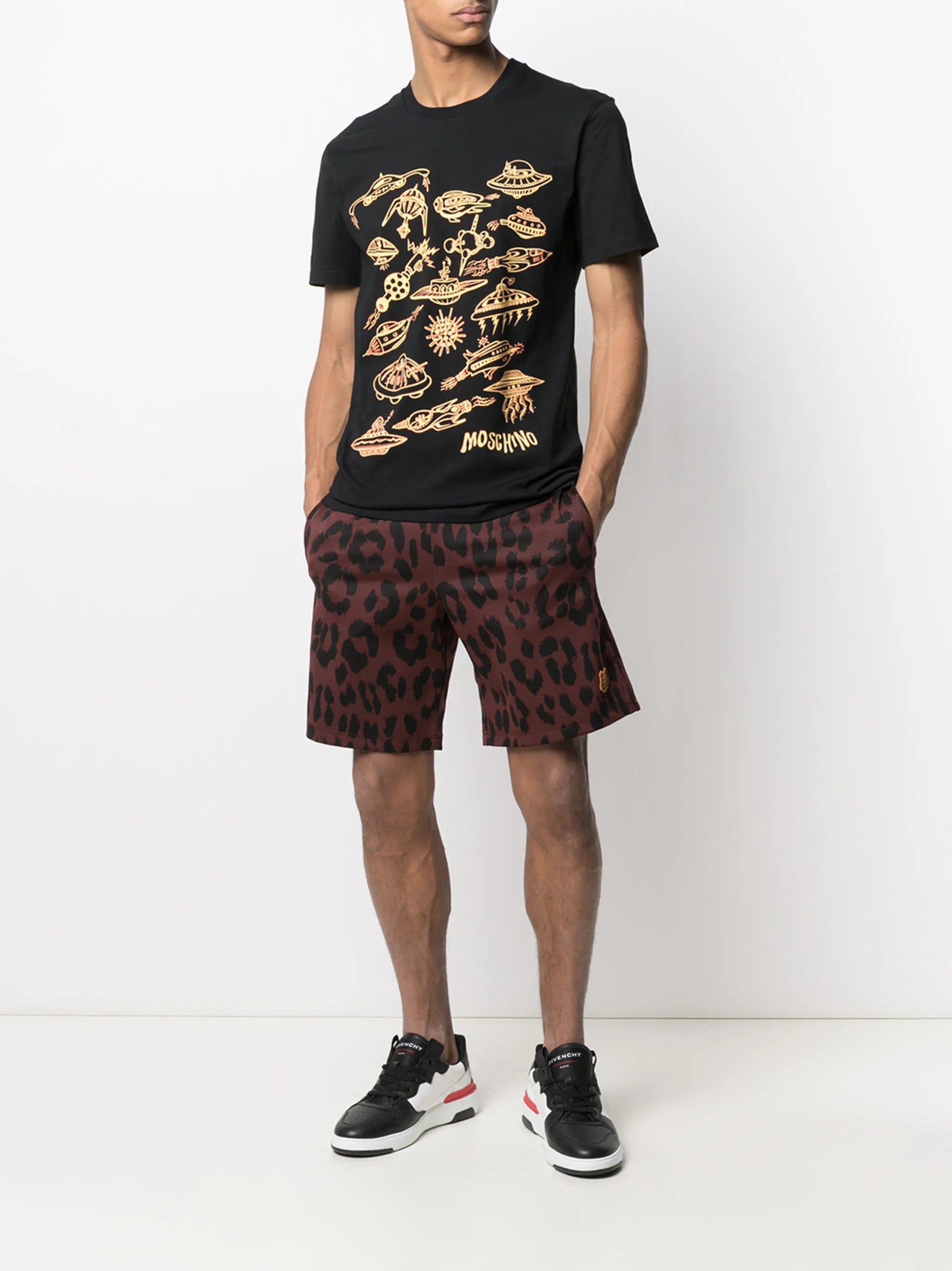 graphic-print T-shirt