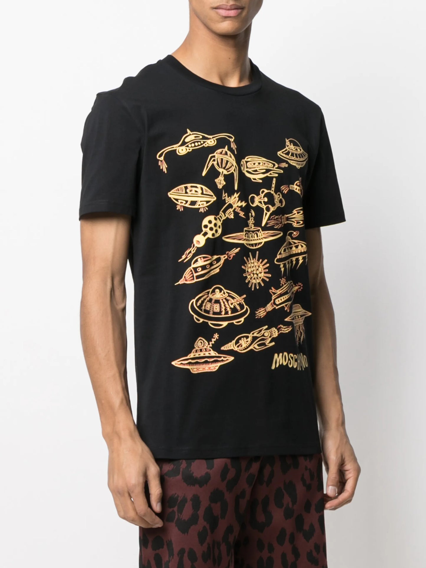 graphic-print T-shirt