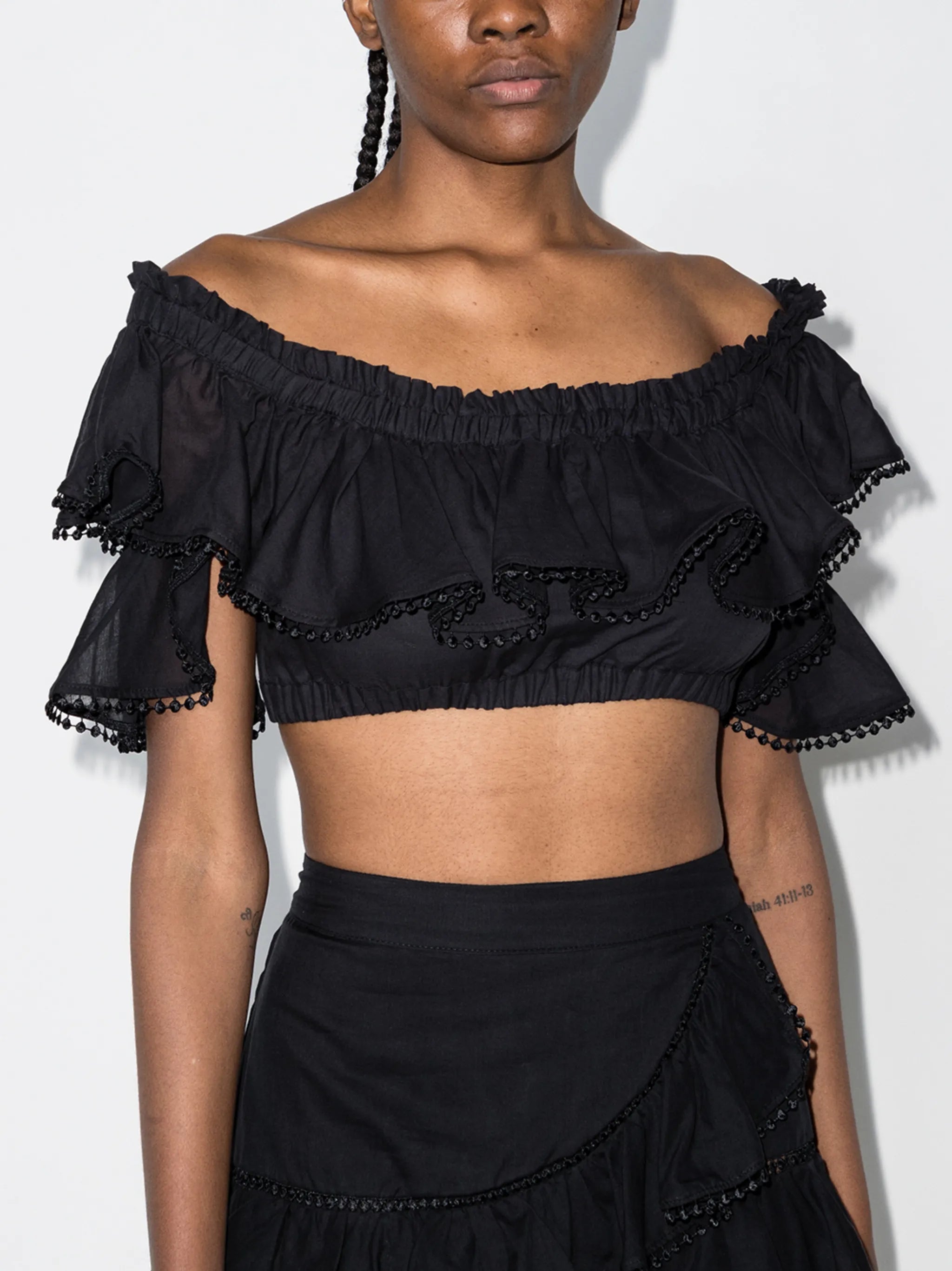 Cata off-shoulder cropped top