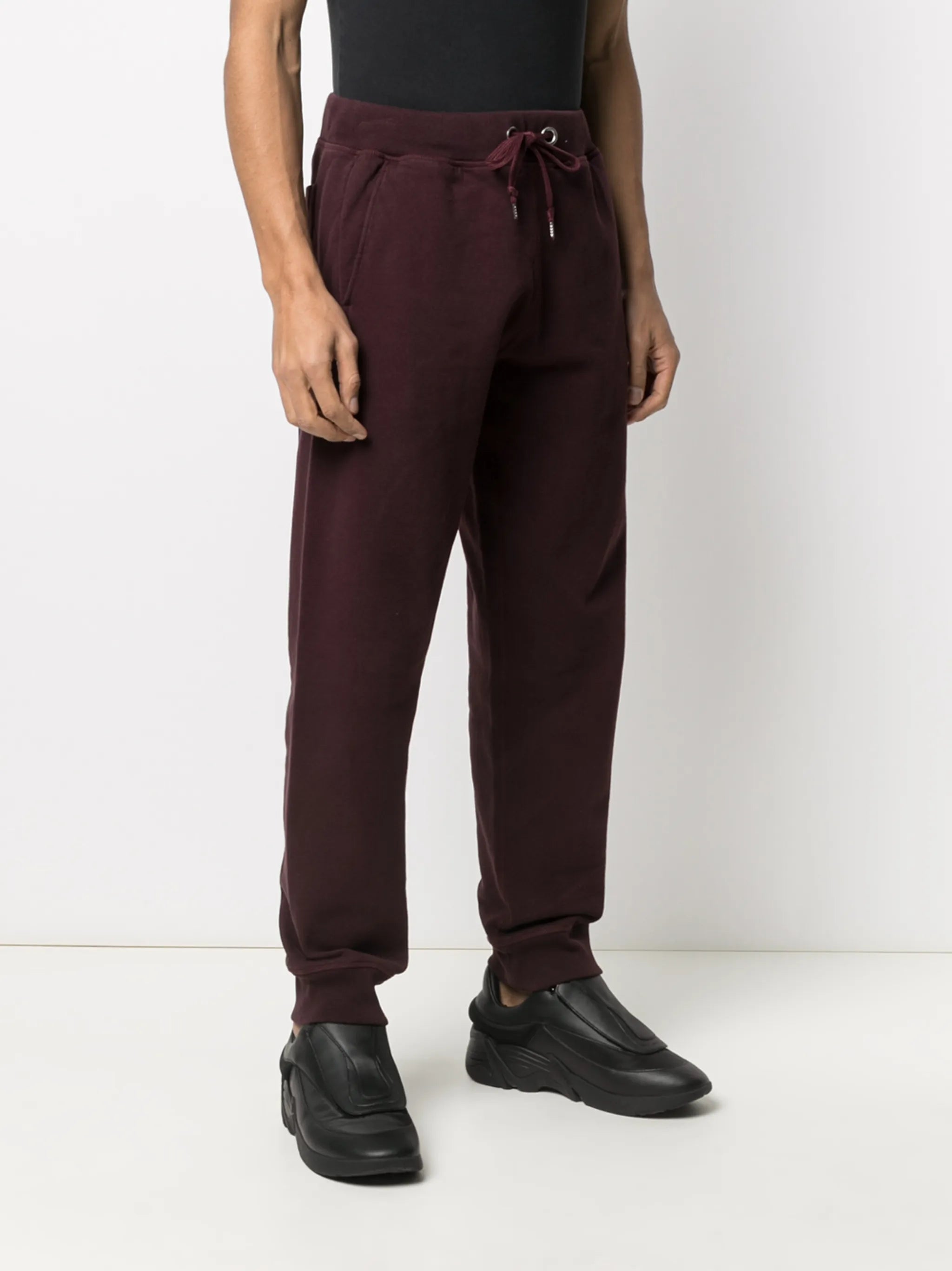 logo-patch joggers