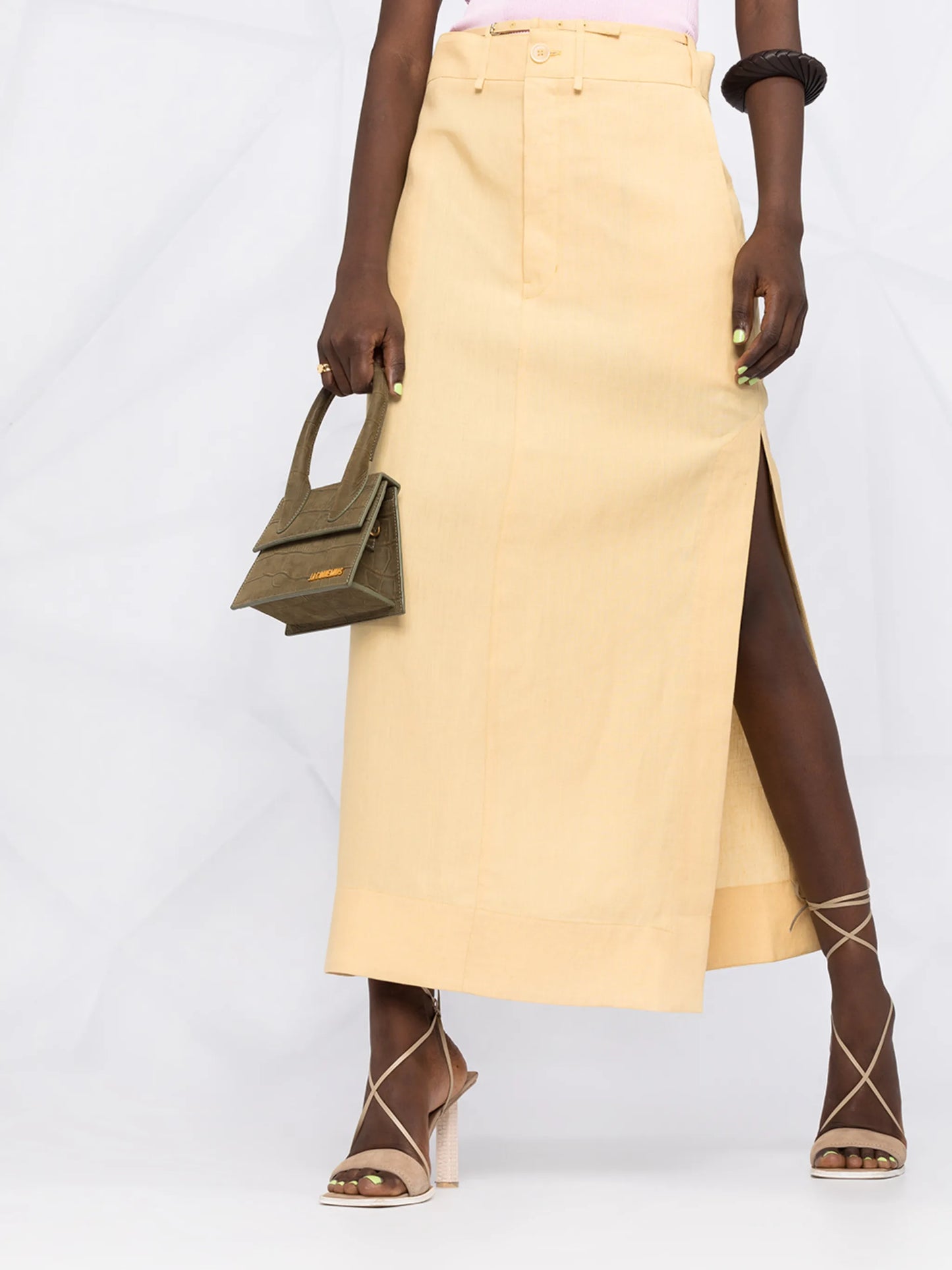 slit-detail high-waisted skirt