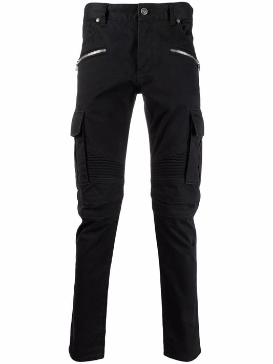 B-embossed cargo jeans