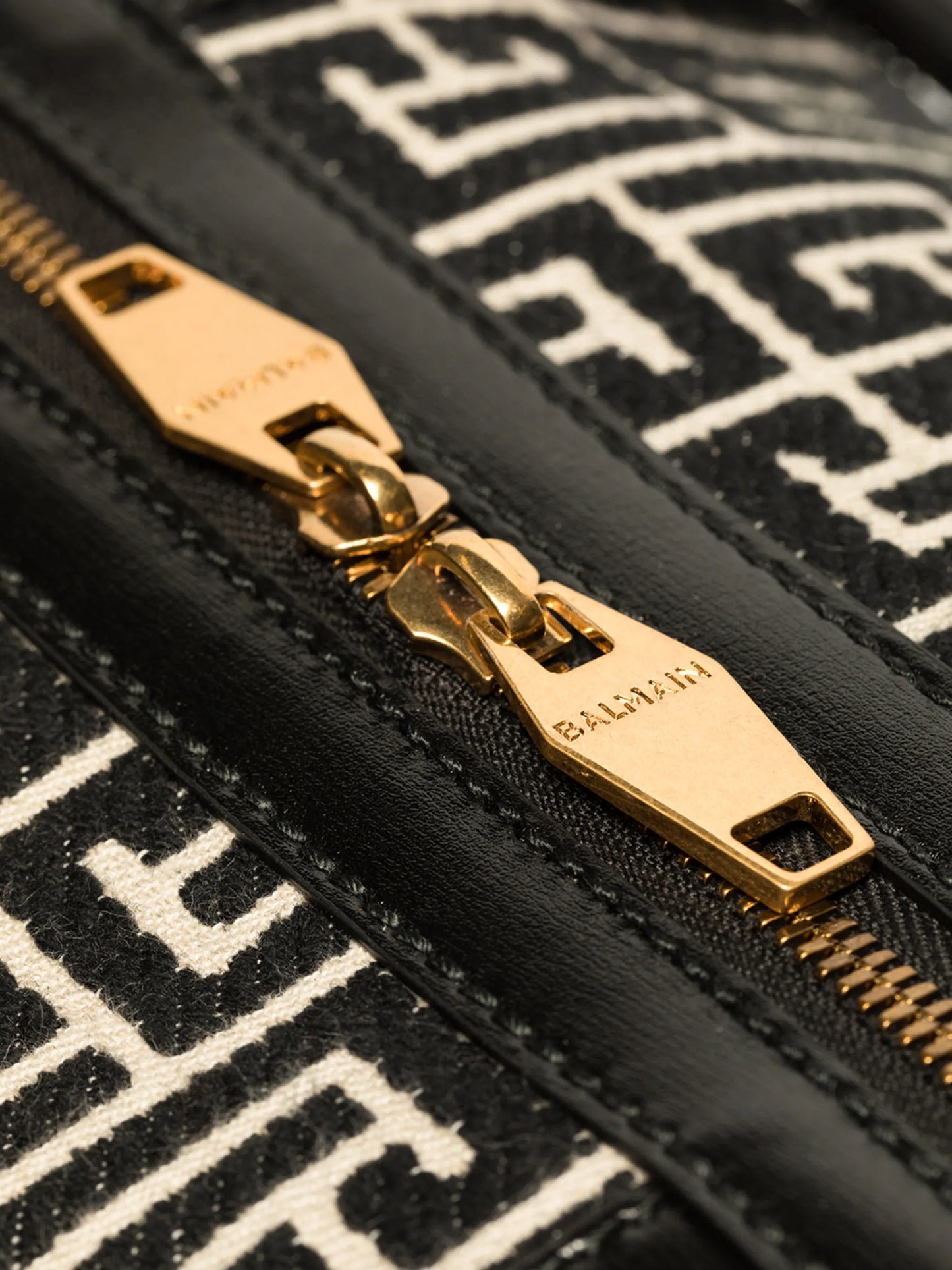 jacquard monogram holdall